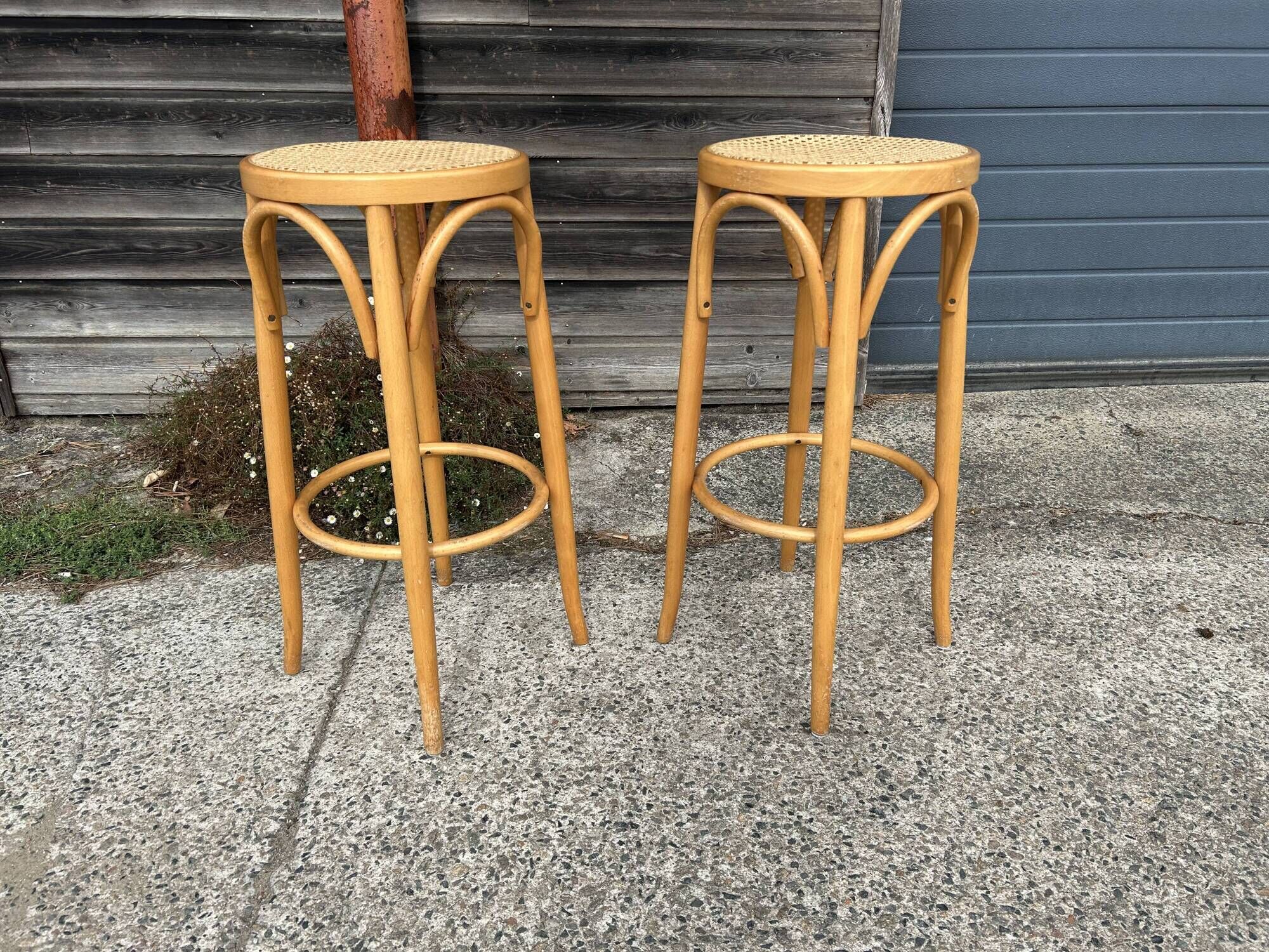 Set of 2 vintage rattan bar stools
