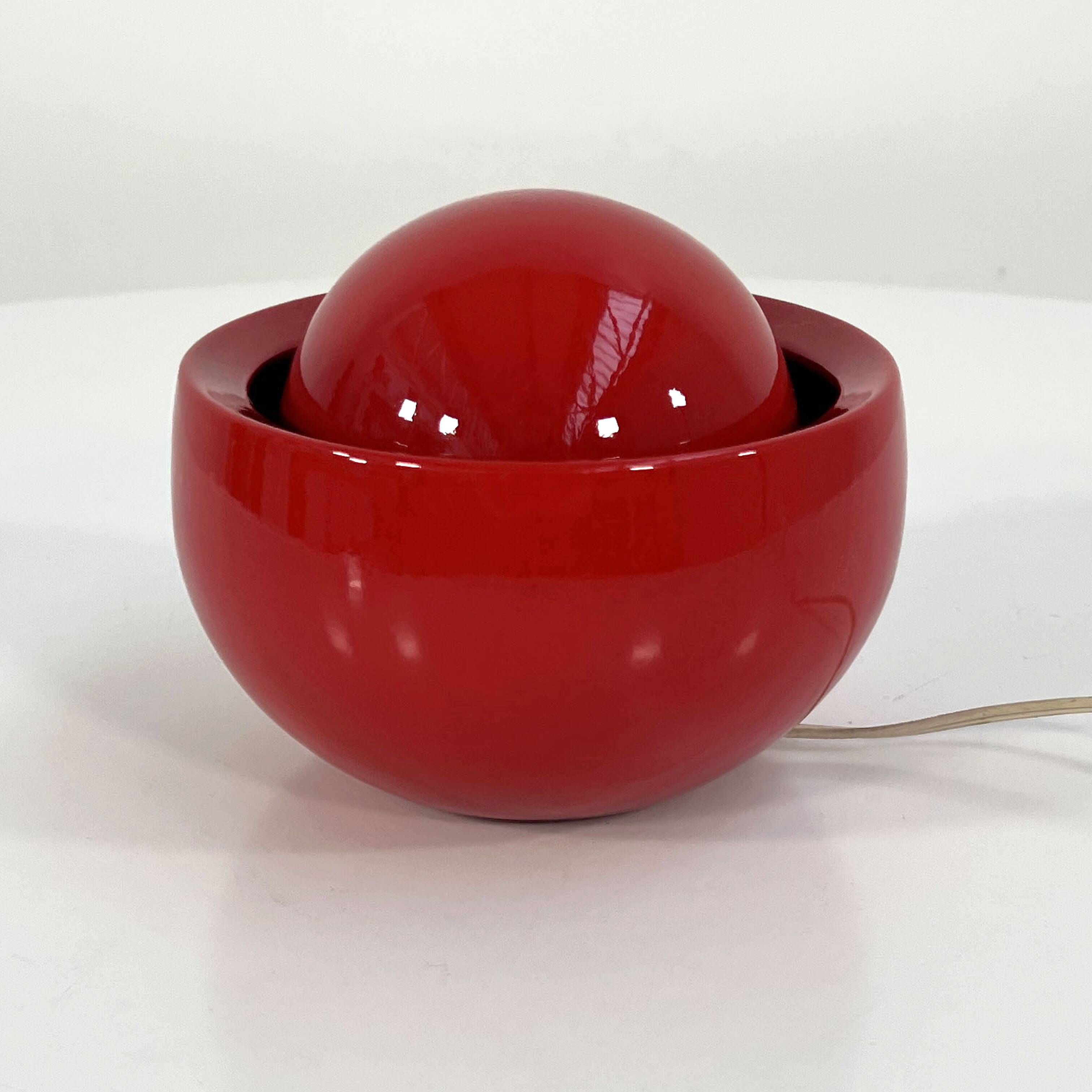 Lampe de table italienne rouge en céramique, 1970