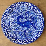 Plat en faïence Dragon
