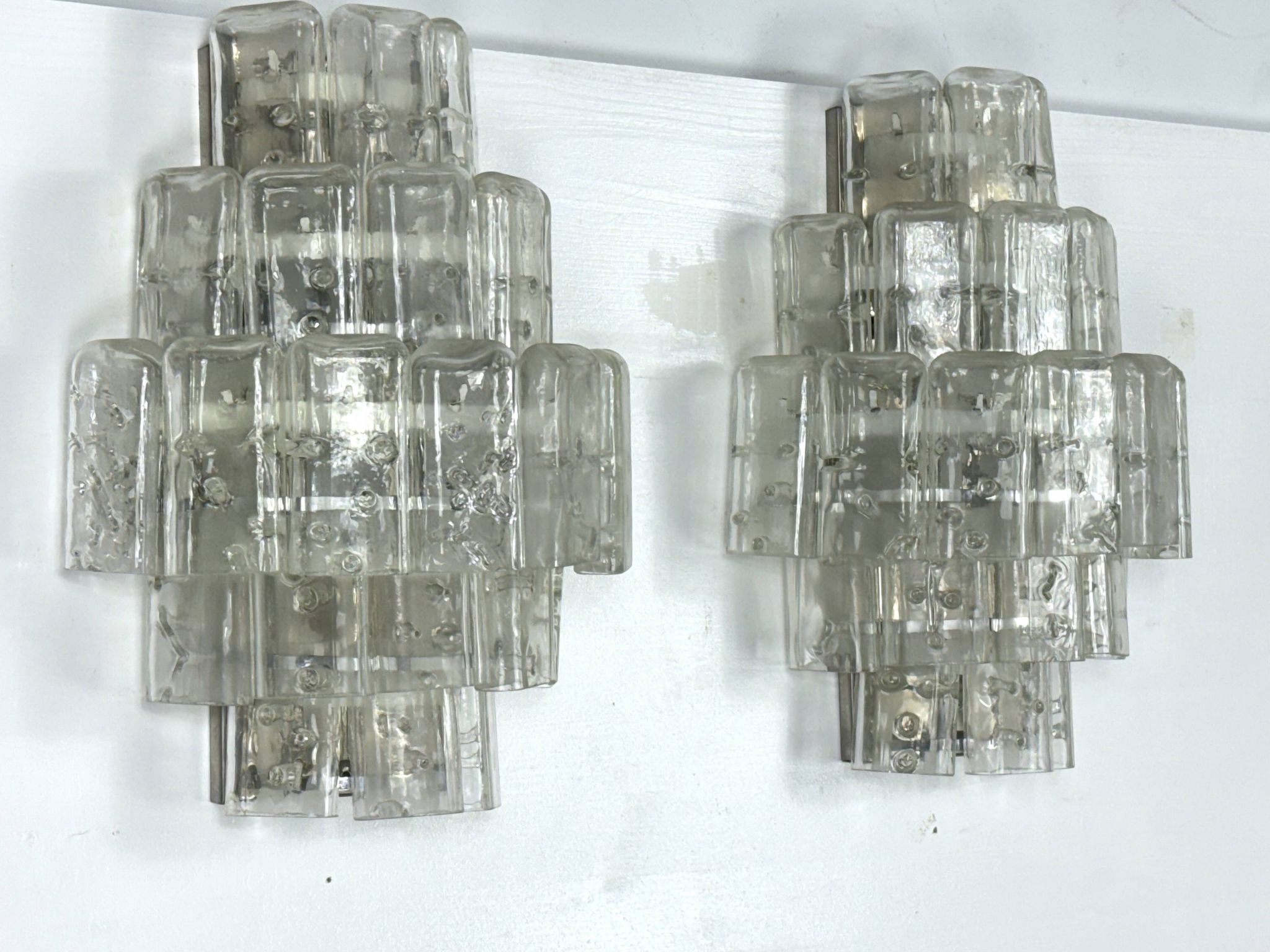 Pair of XL clear murano glass elements wall lamps produced in Italy during the 70s. Attributable to