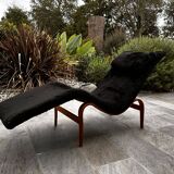 Model 36 lounge chair called "Pernilla" by Bruno Mathsson