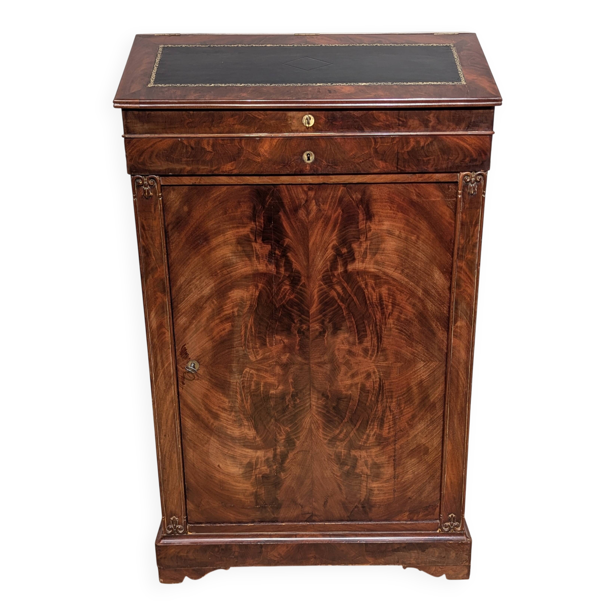 Large 19th century mahogany writing desk