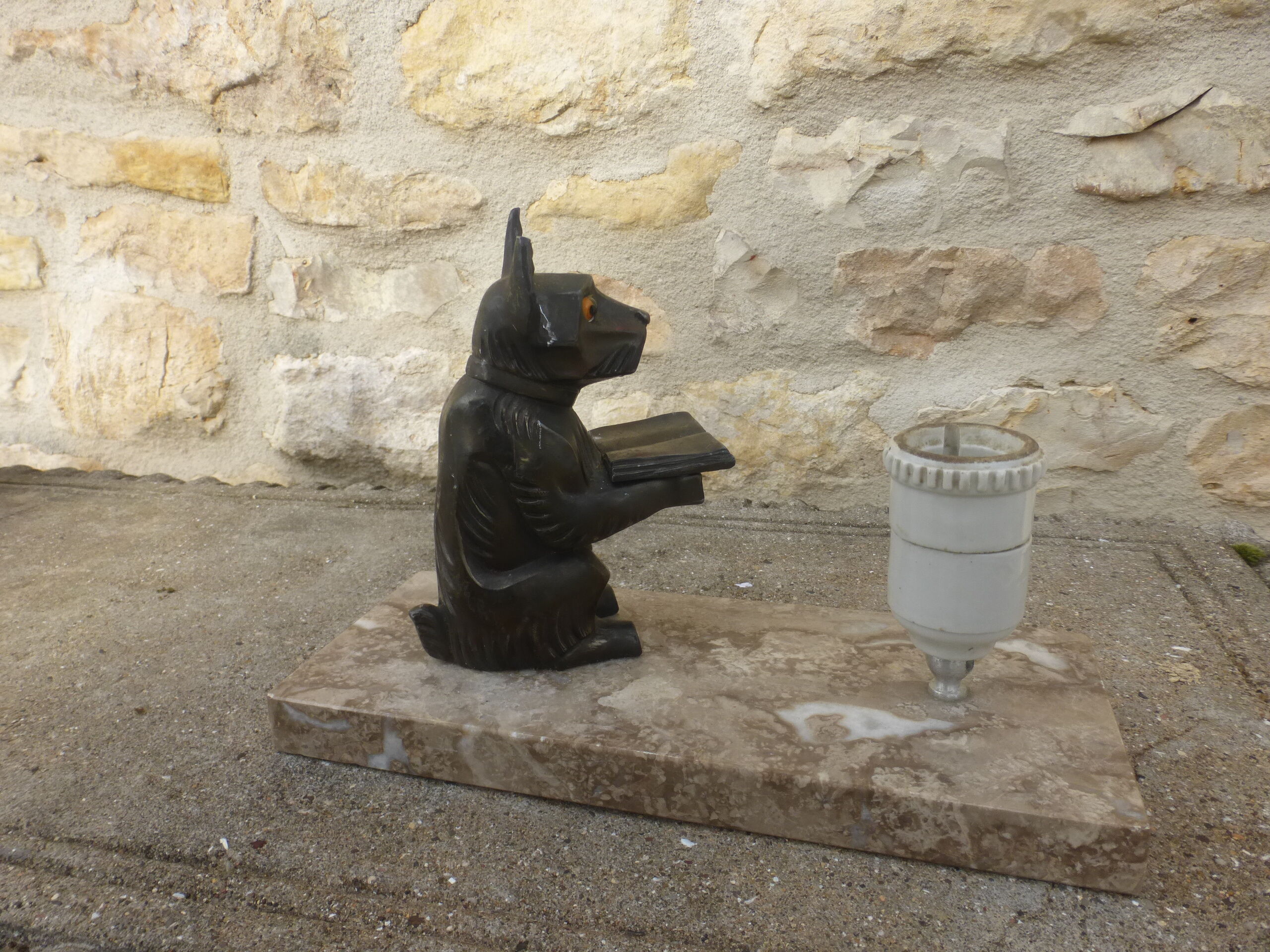 Art deco dog table lamp