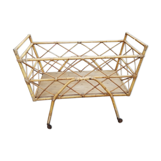 Child's bed in rattan