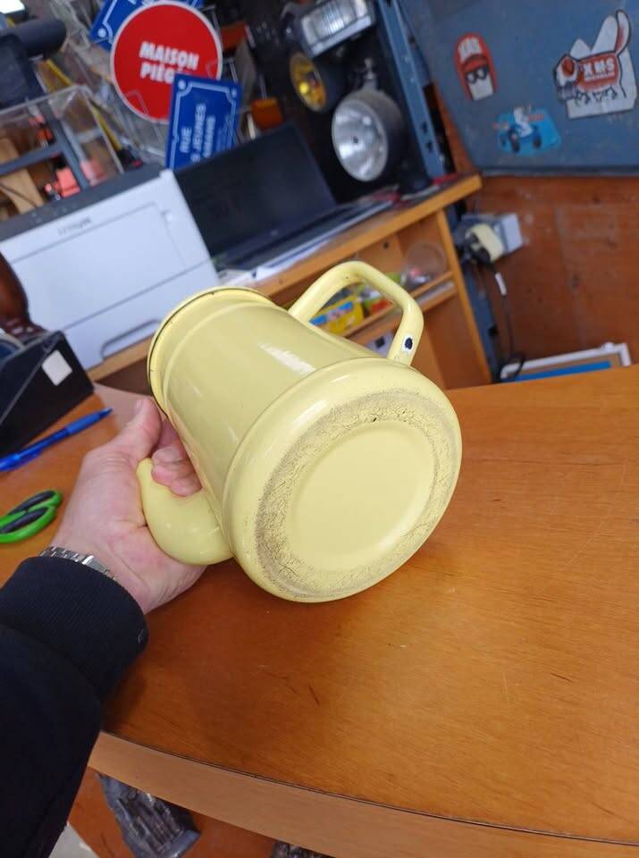 Vintage Pastel Yellow Enamel Coffee Pot - Chic Country Decor