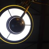 Grand lustre 3 feux en verre, opaline et laiton