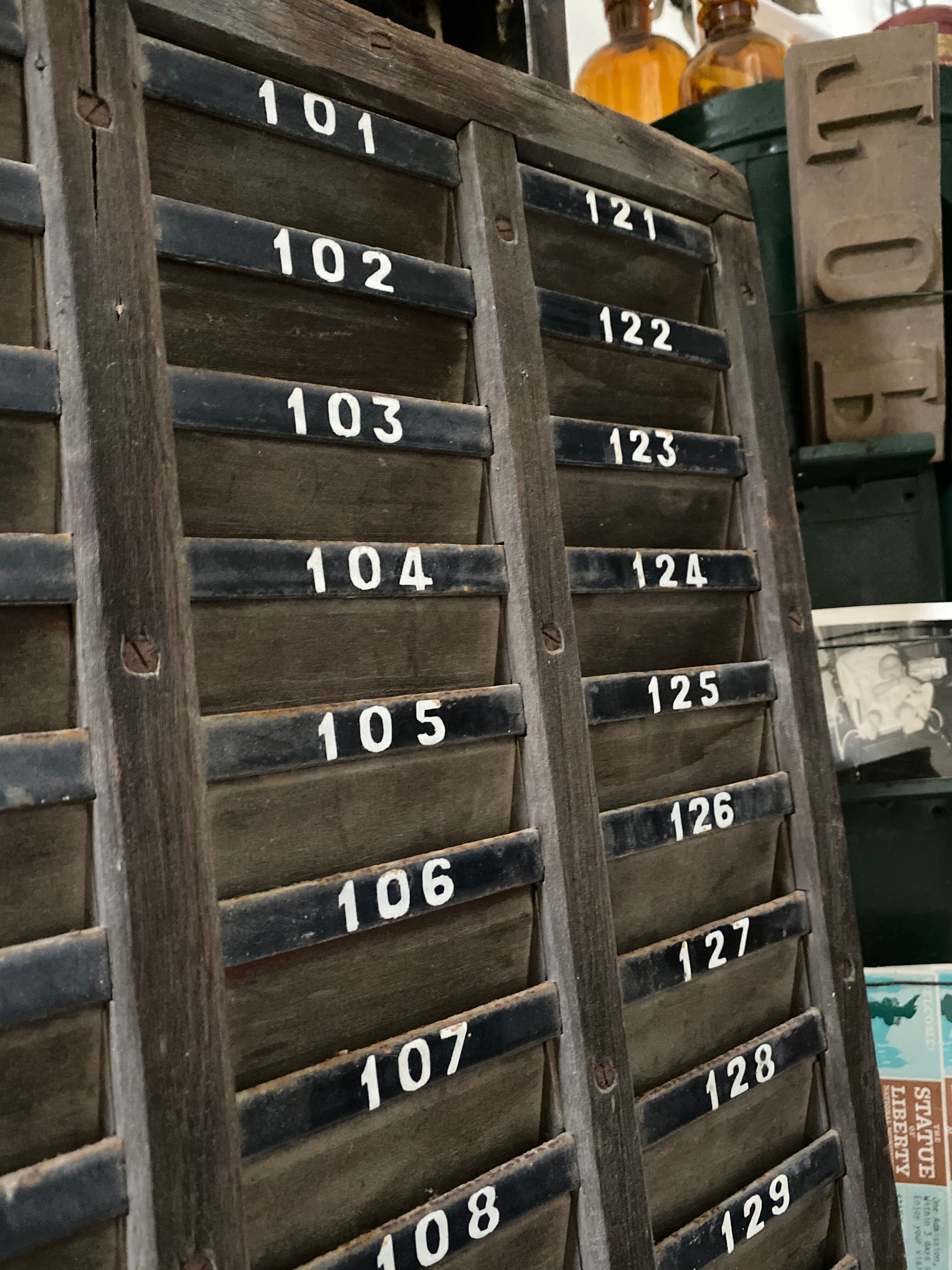 Old factory scoreboard or pointer