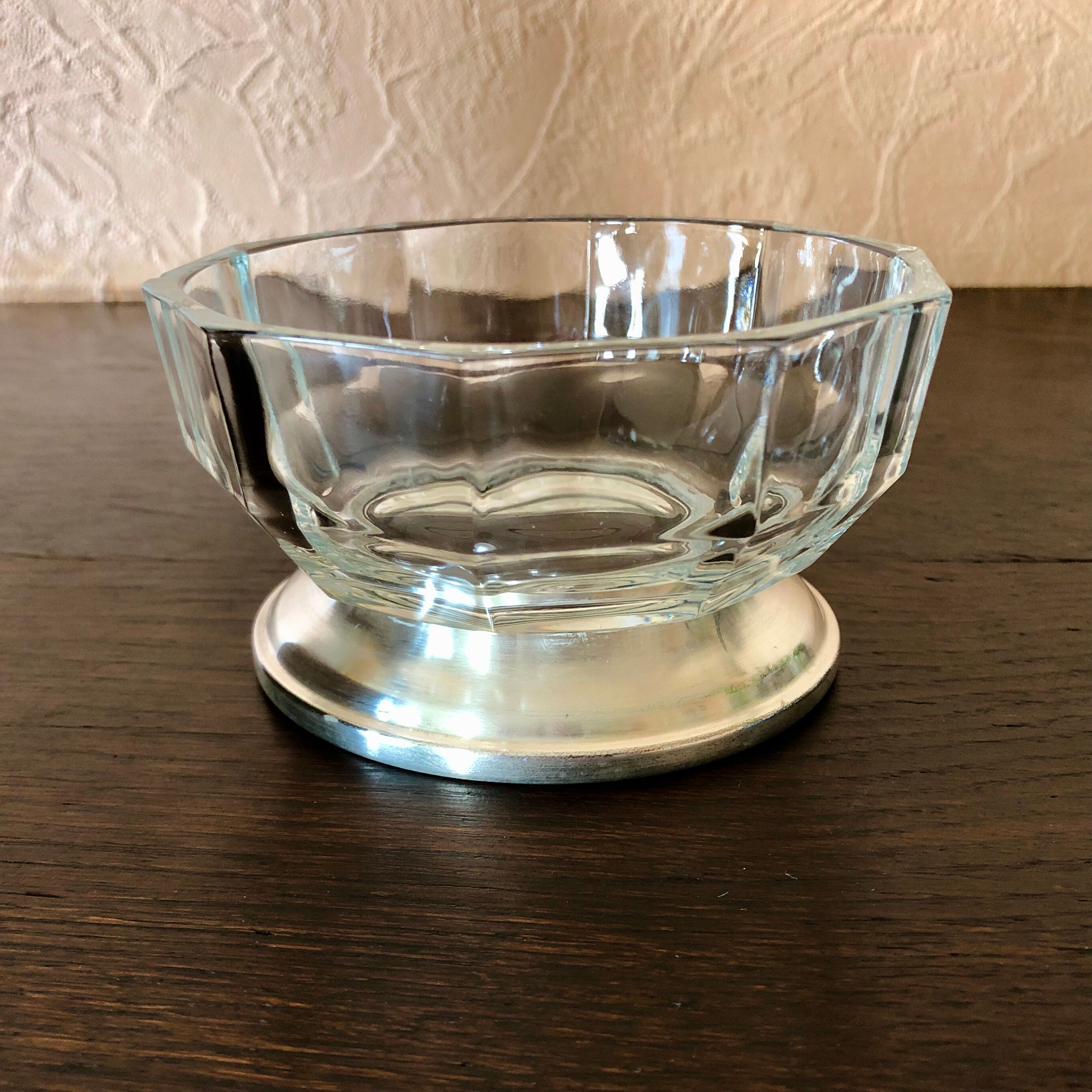 Cut, cup, pocket empty, art deco style, on piedouche silver metal Italy