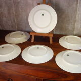 6 flat porcelain plates, "B.F Limoges" garlands of roses and geometric frieze, lot 1.