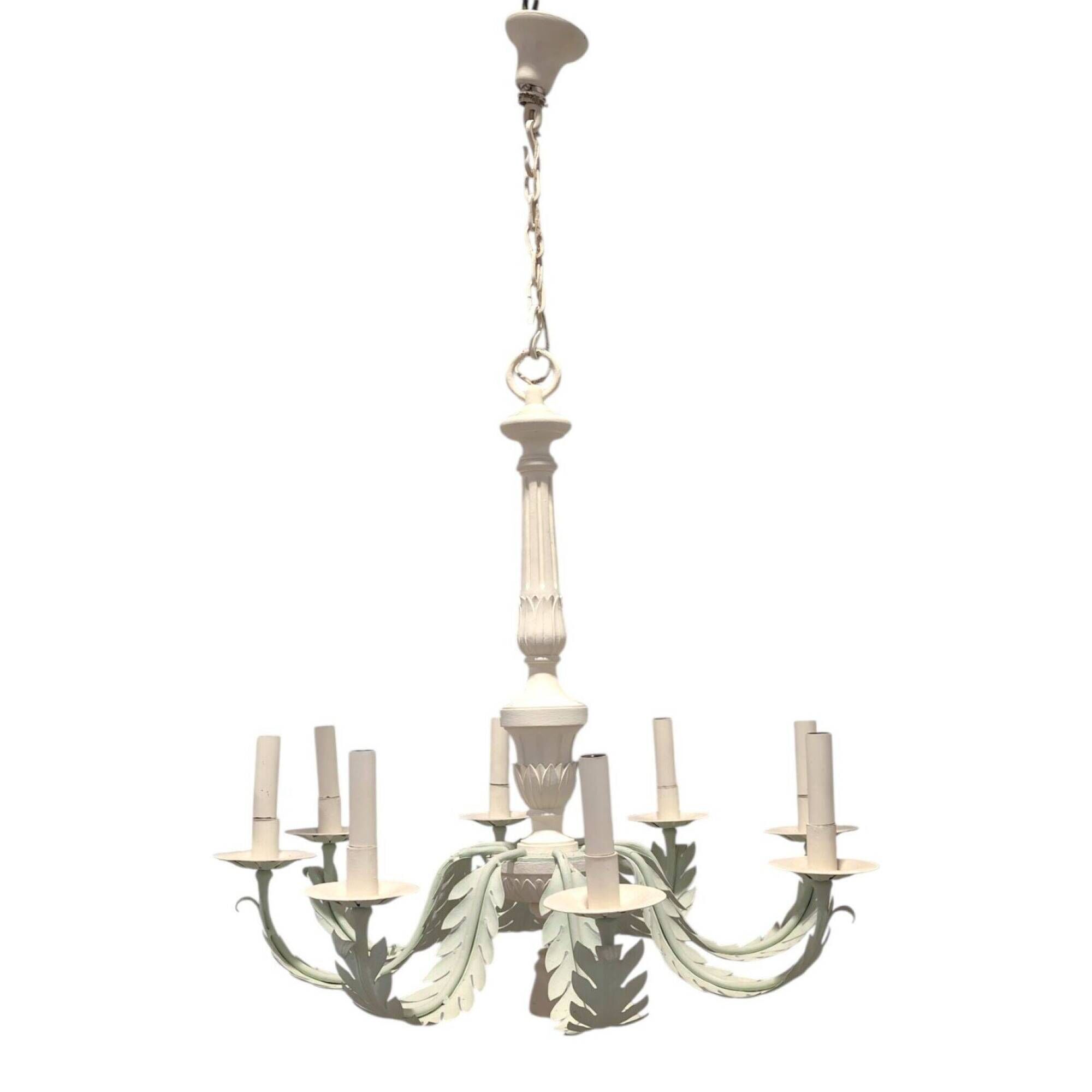Vintage chandelier 8 lights – provenance Baguès Paris – lacquered metal & leaf decoration