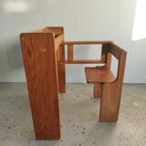 Foldable pine children's desk