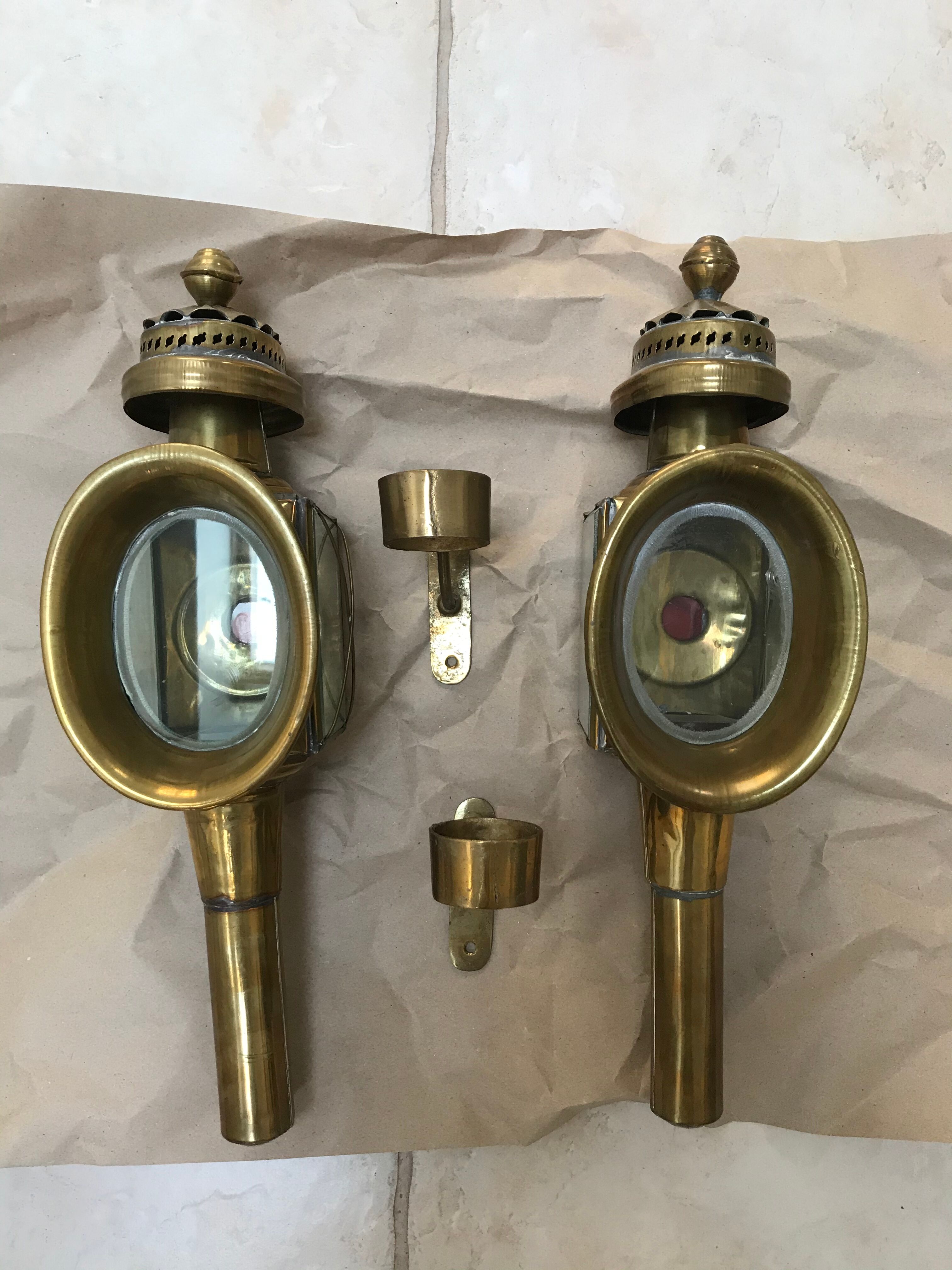 Cab lamps