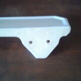 Ceramic wall shelf for bathroom