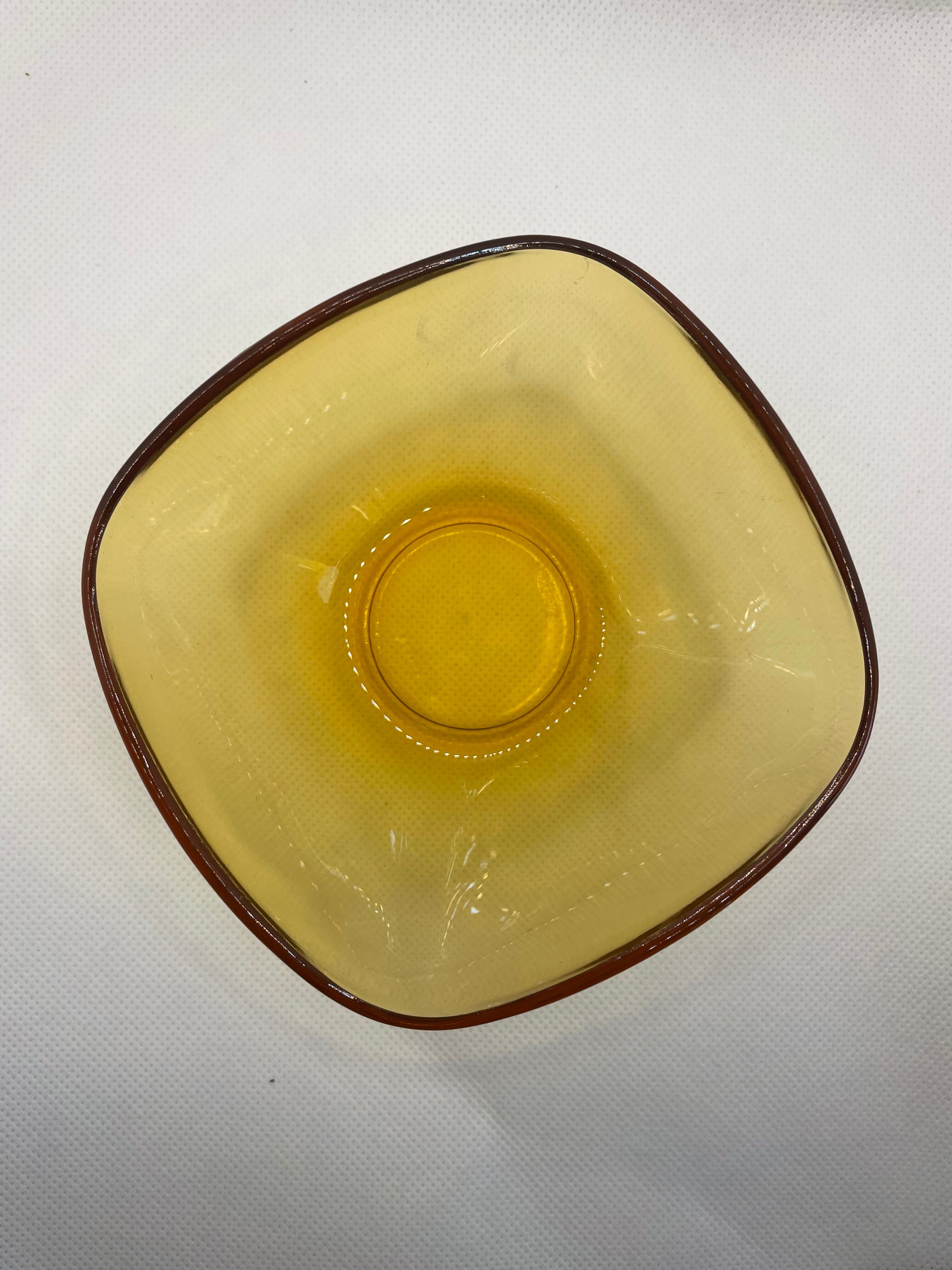 amber glass bowl from the 1970s