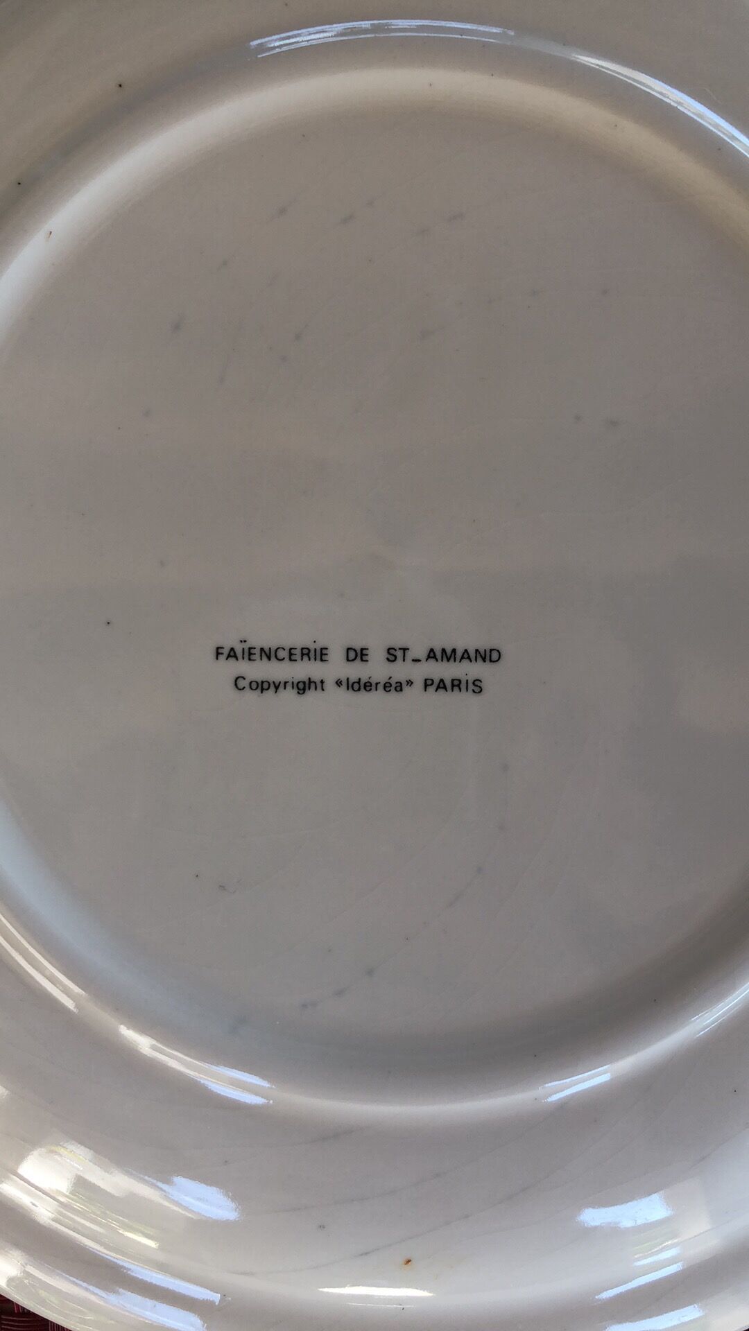 St Amand "Faizant" Faïencerie plates
