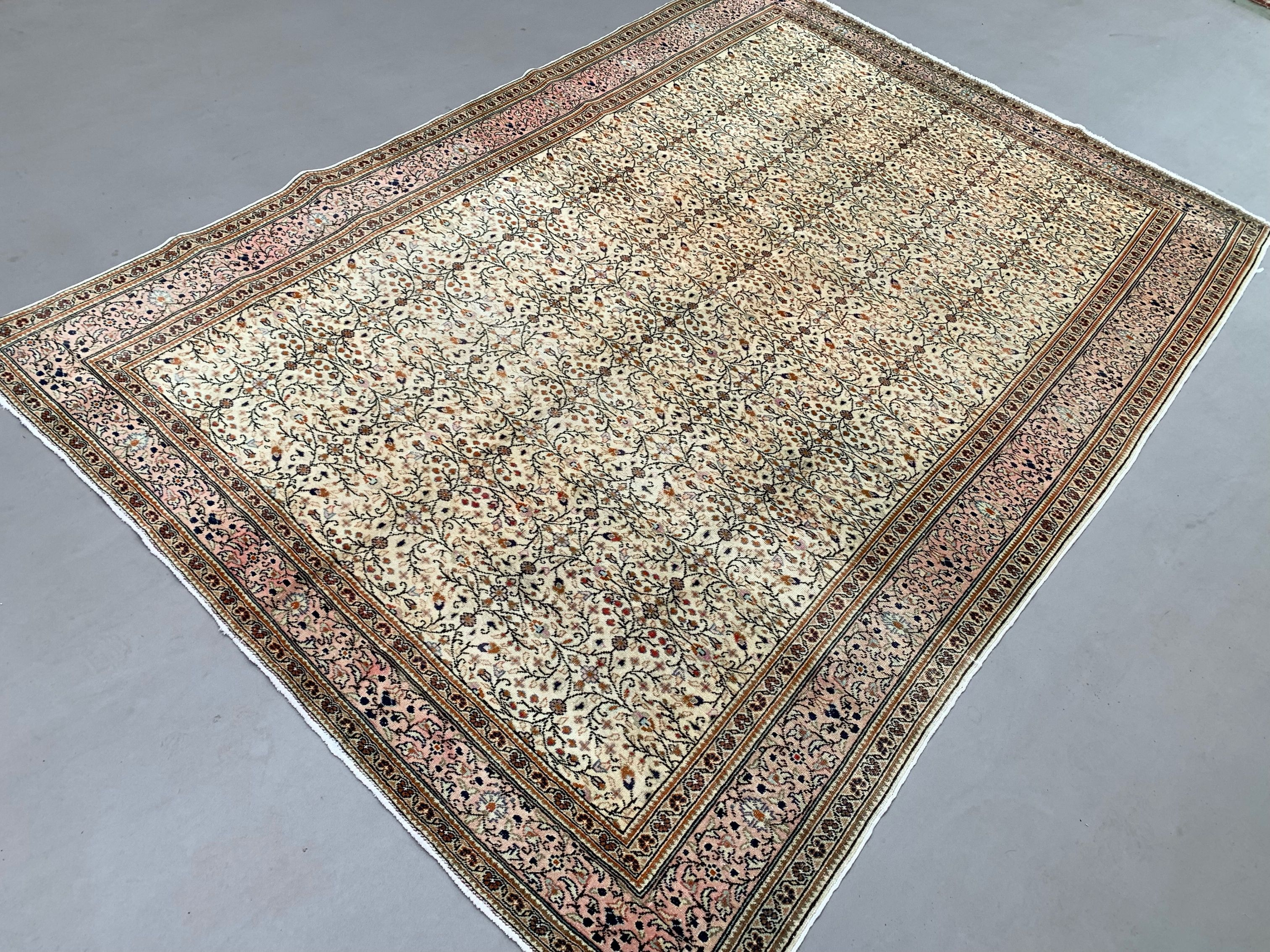 Vintage Turkish Rug 200x290 cm