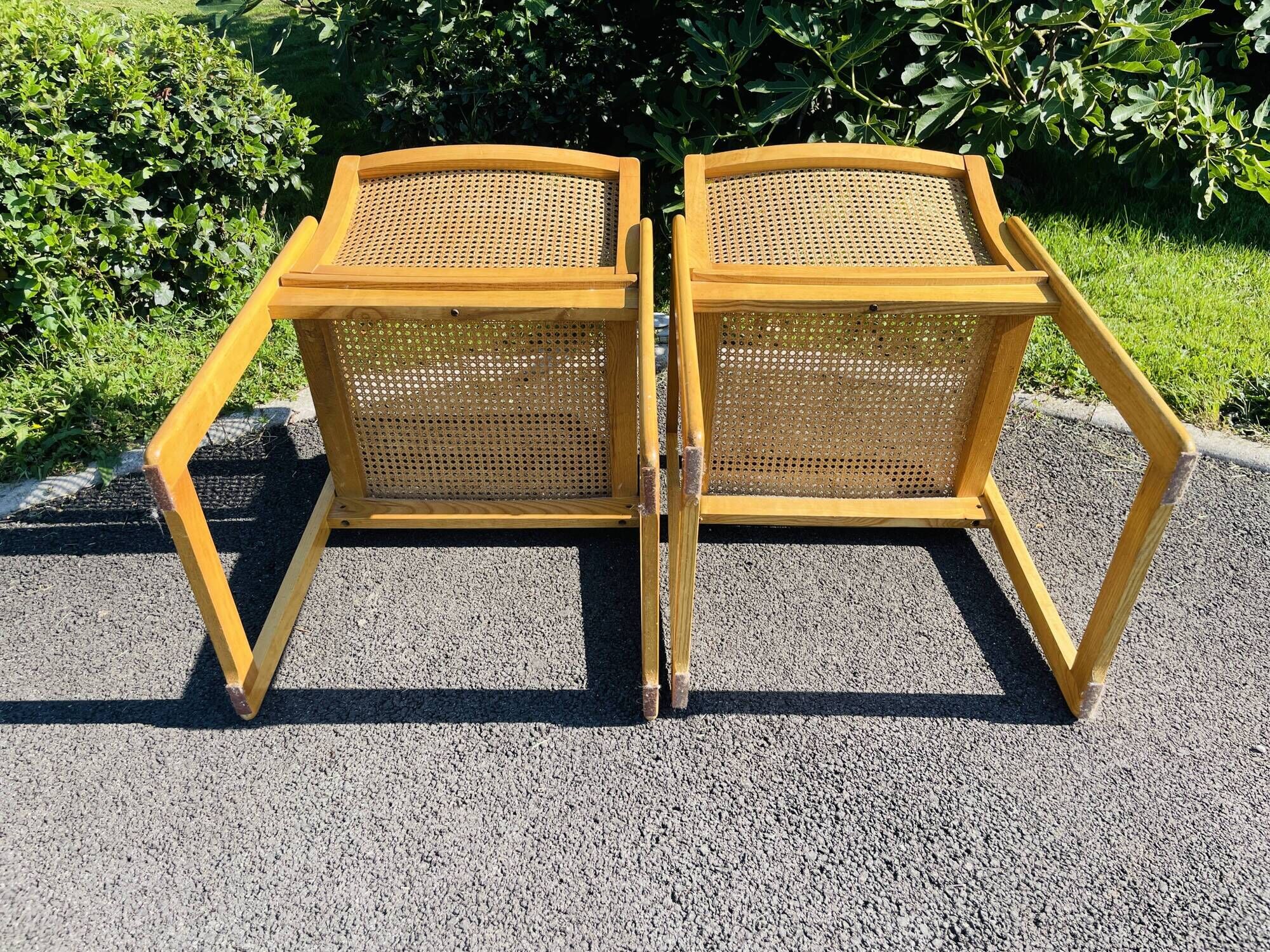 Paire de fauteuils vintage bois et cannage scandinave
