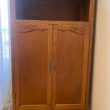 Wooden chest of drawers with 4 shelves