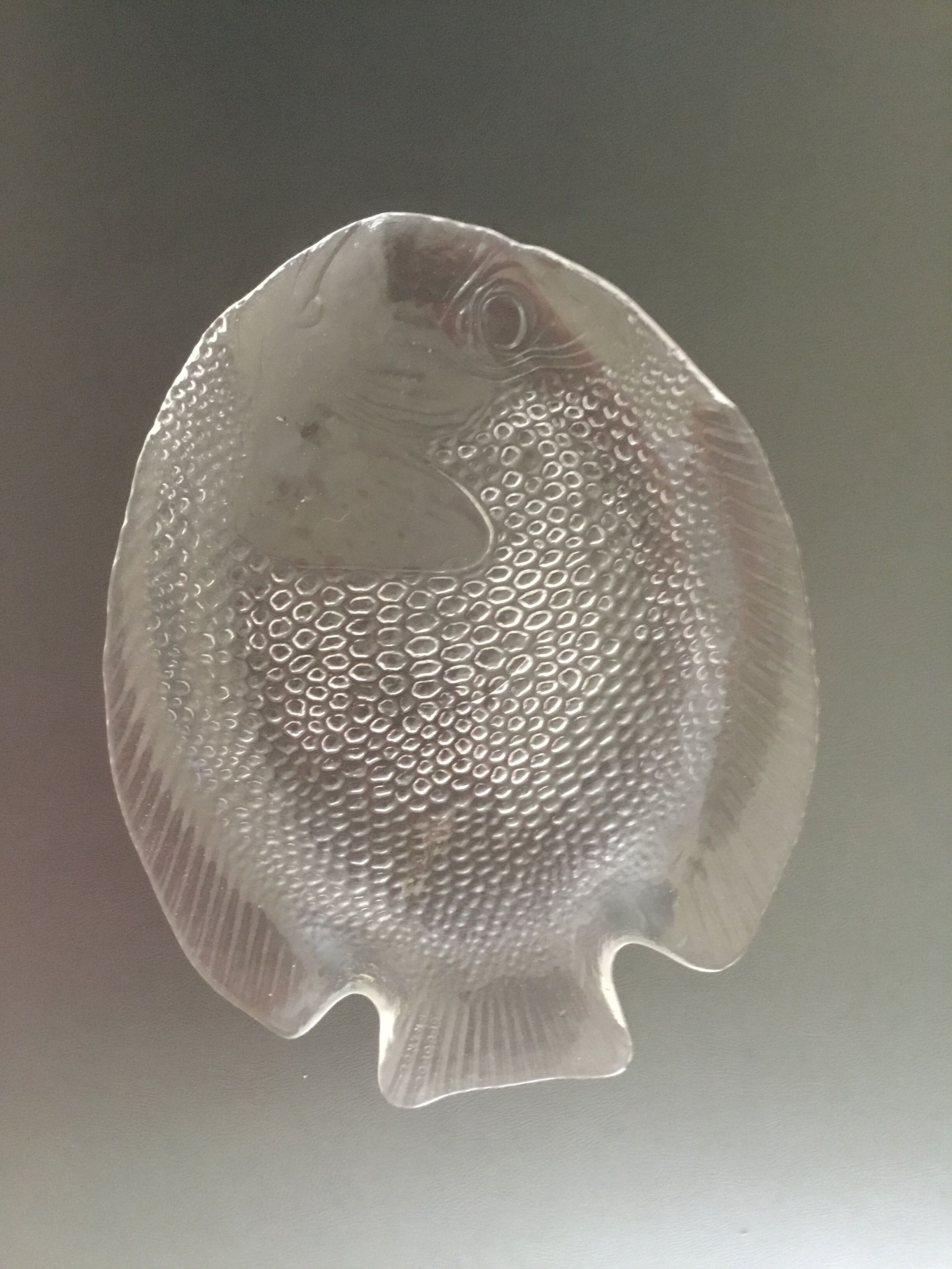 Fish and dish plates