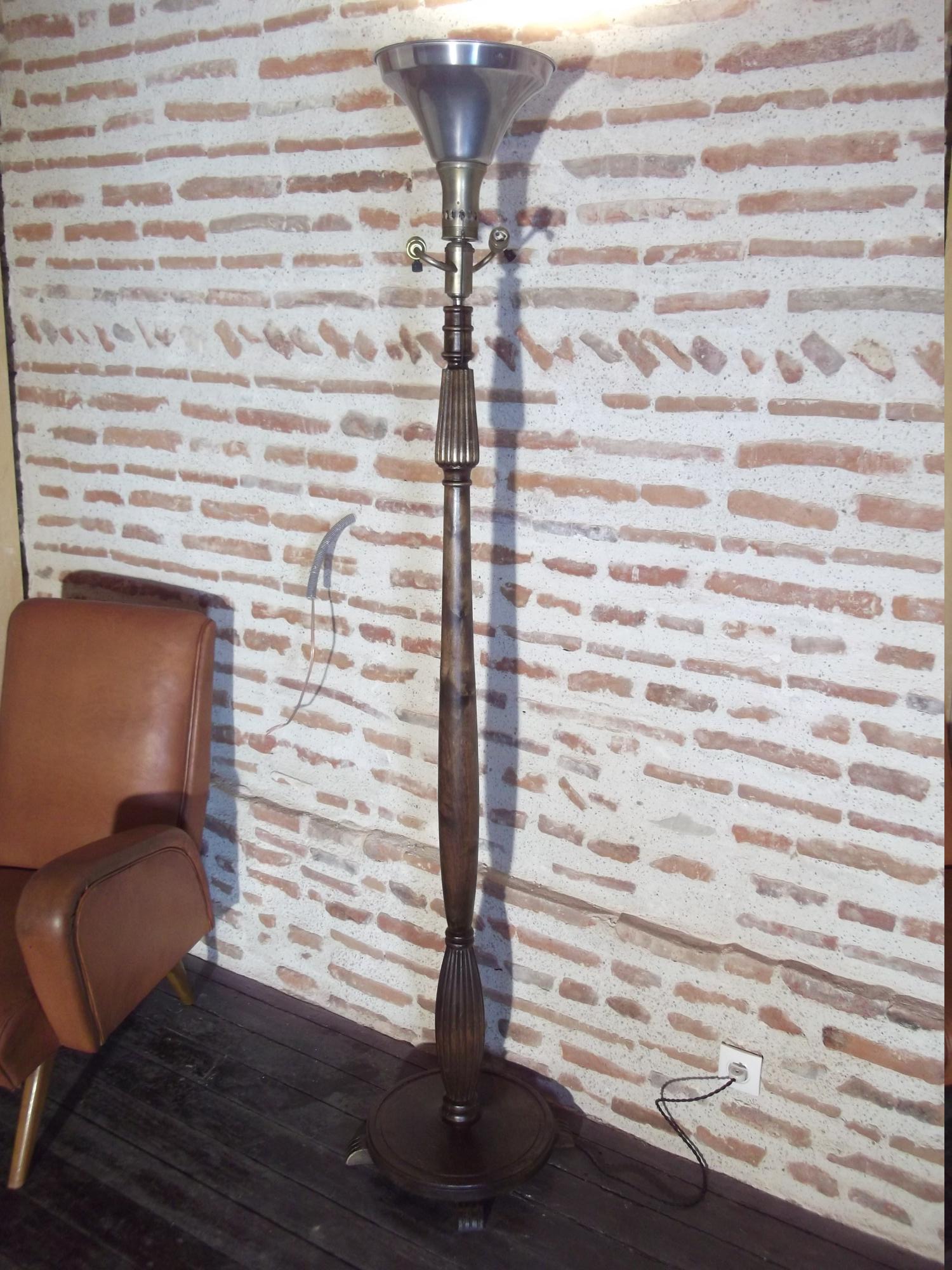 Lamppost from the 1920s