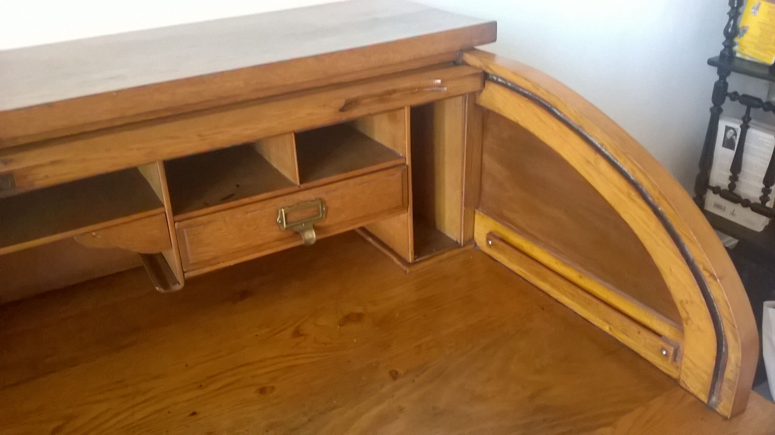 American desk with oak curtain