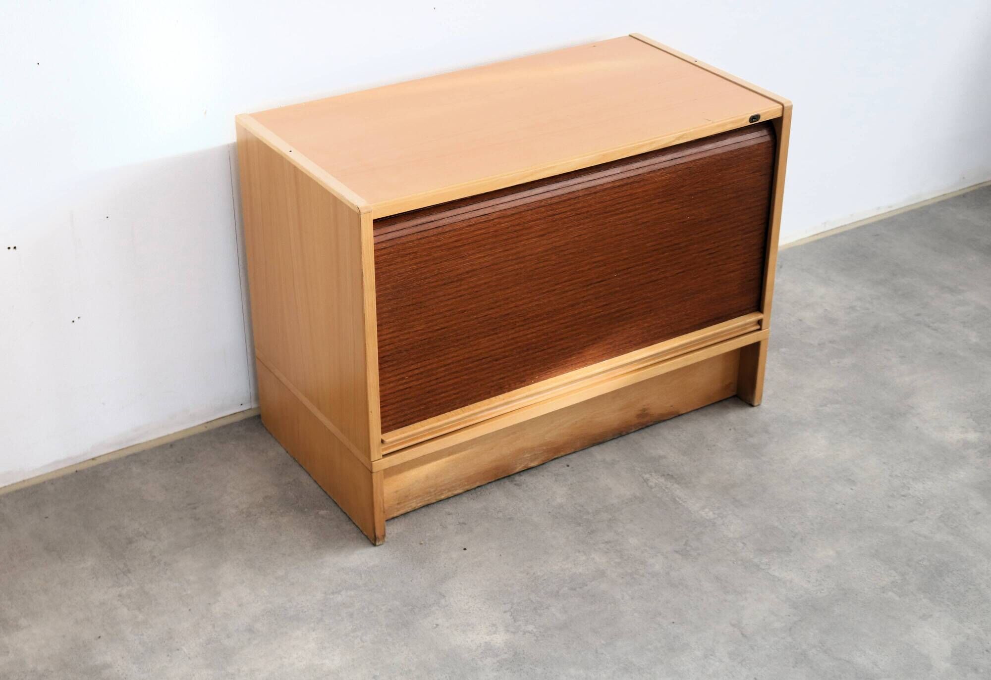 Vintage cabinets | filing cabinets | NKR | 1970s