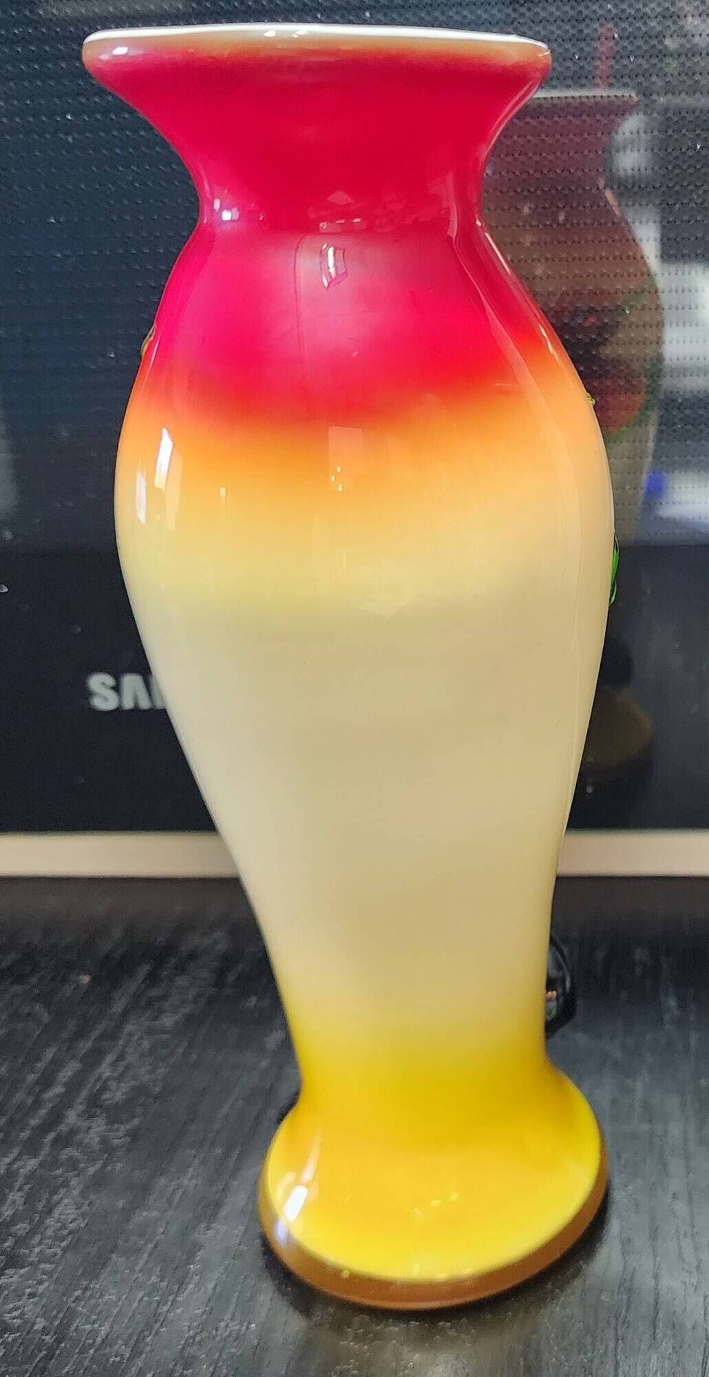 vintage vase glass gradient red yellow relief flower 22cm