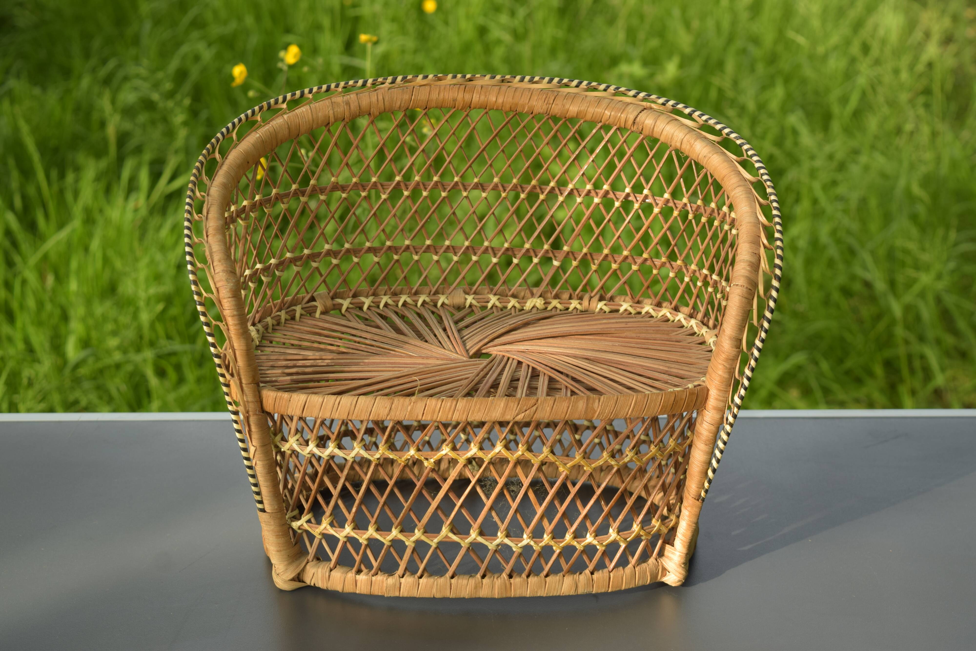 Miniature doll armchair - Vintage rattan sofa