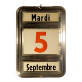 Perpetual calendar 60s