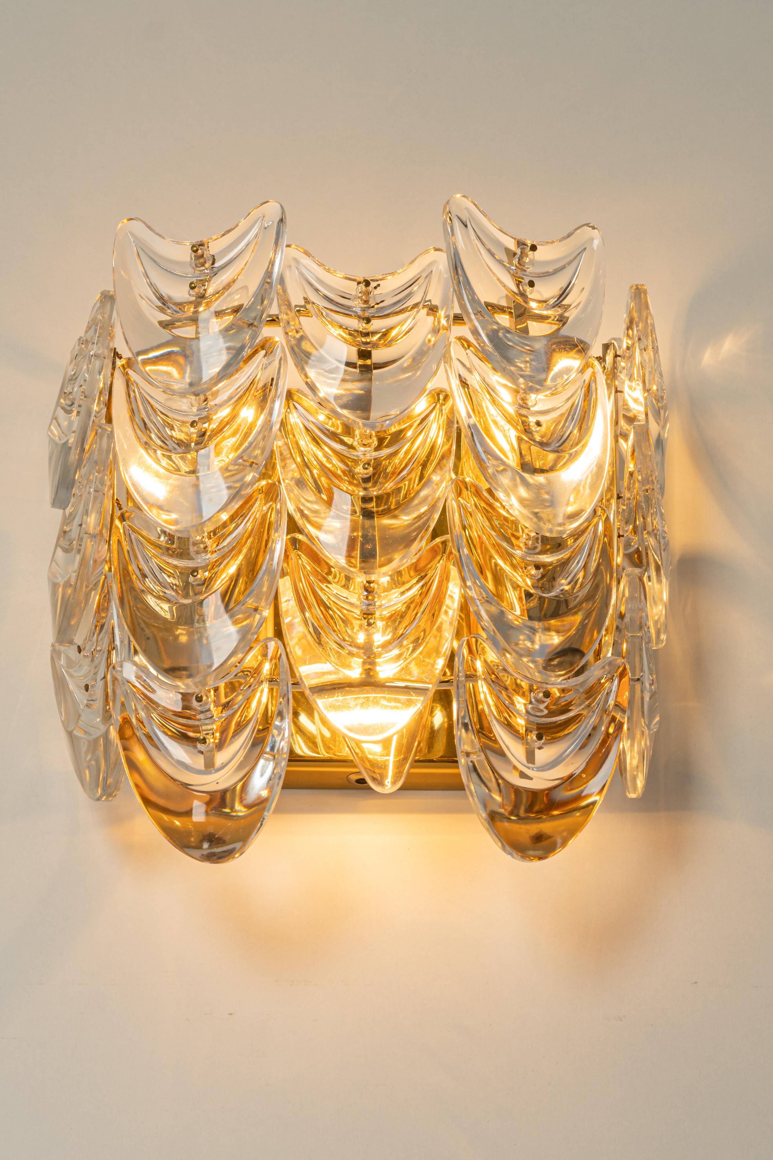 Pair of wall sconces in gilded brass and crystal, Sciolari design, Palwa, Germany, 1960s.