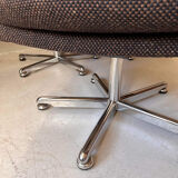 Swivel armchair