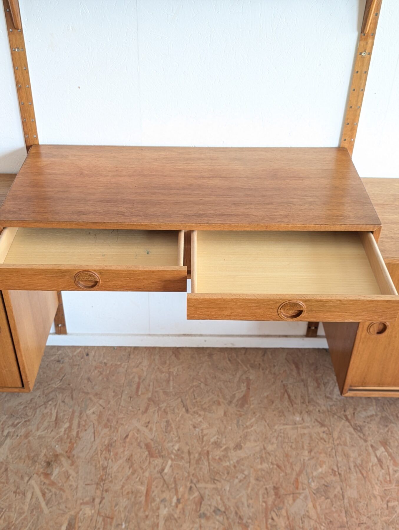 Ensemble mural modulable teck blond danois des années 60/70