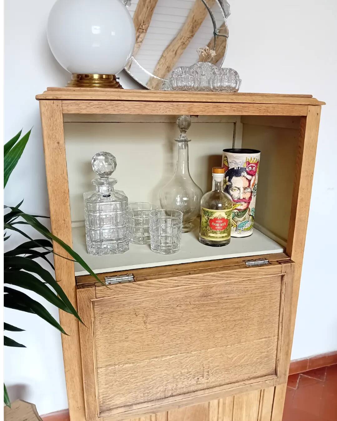 Art Deco buffet/jam cupboard