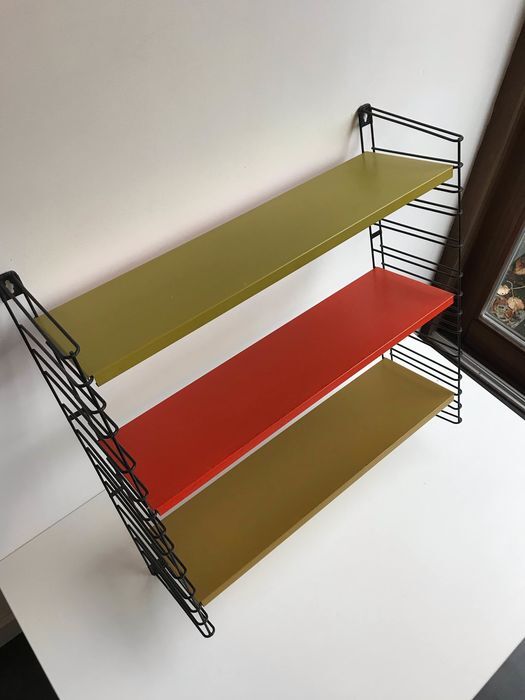 Tomado A. Dekker shelf from the 1950s