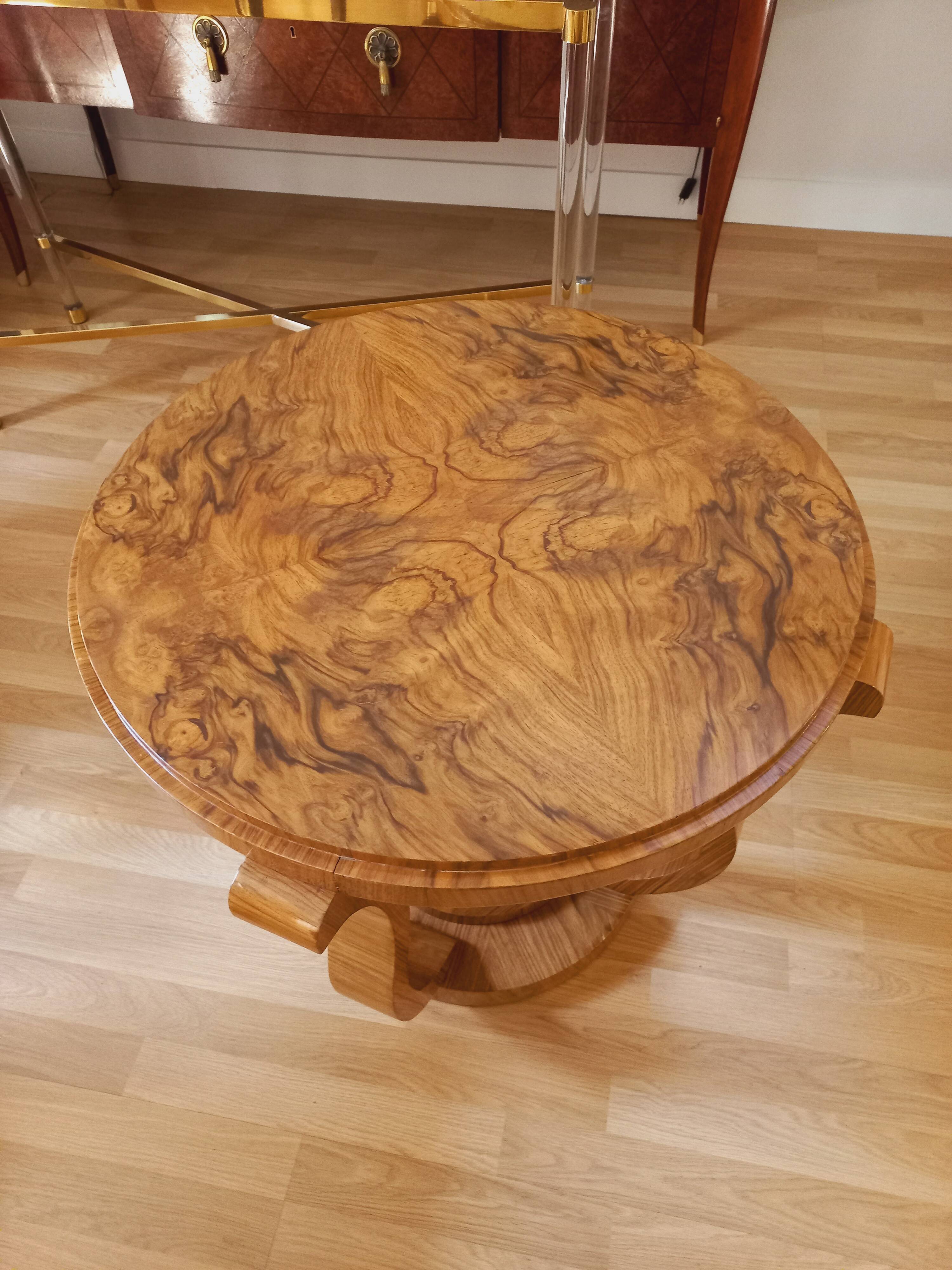 Round Art Deco pedestal table 1930