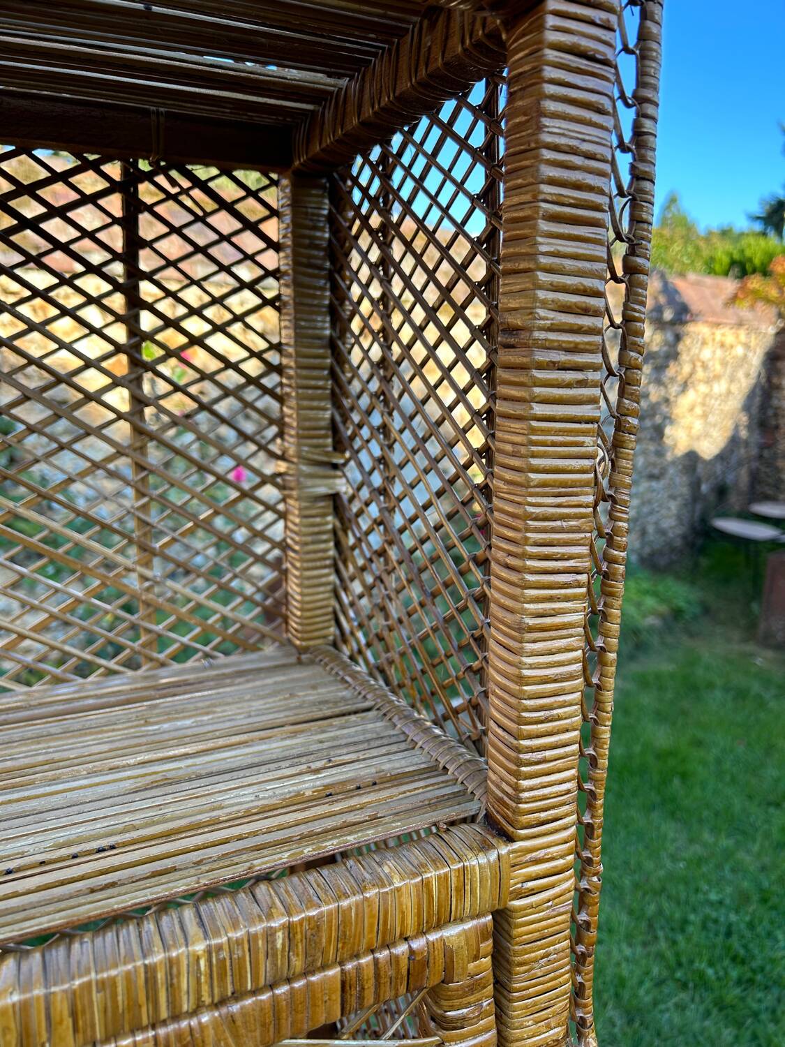 Large woven rattan shelf 🇮🇹 Vintage Italy 1970