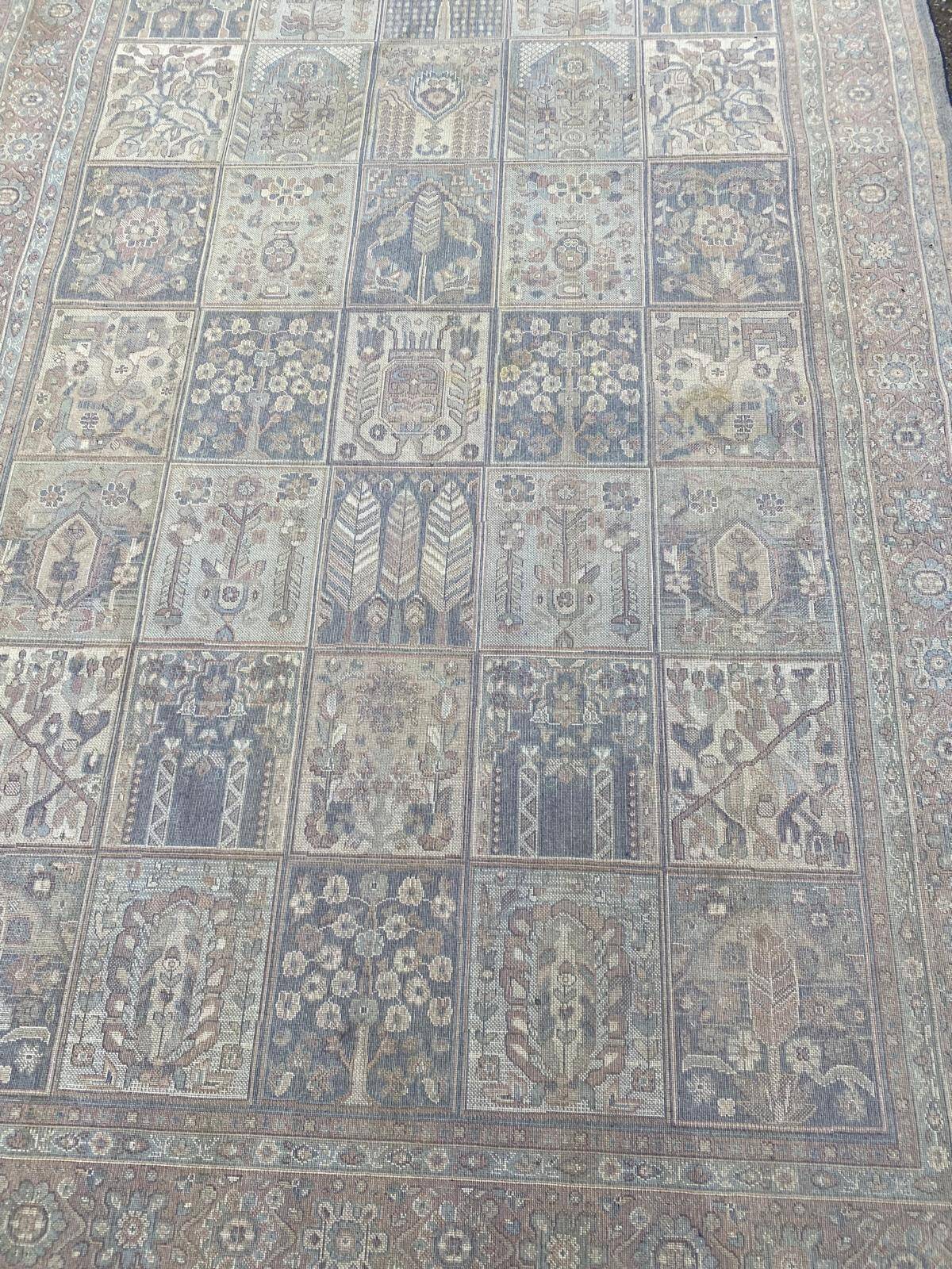 Oriental wool rug 133x200cm