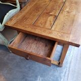 Early 19th century elm wooden extension table with drawer