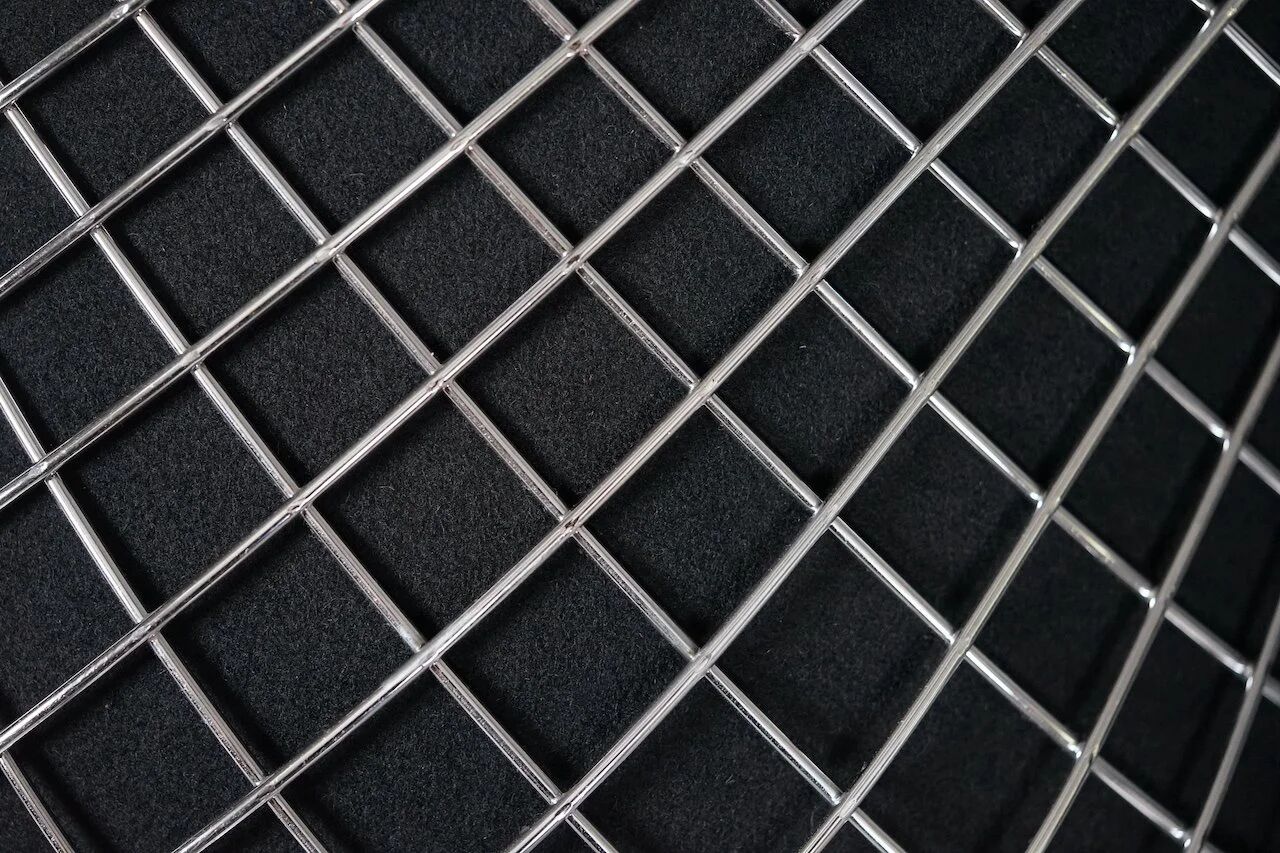 Diamond Chair Model 421 by Harry Bertoia for Knoll Int.