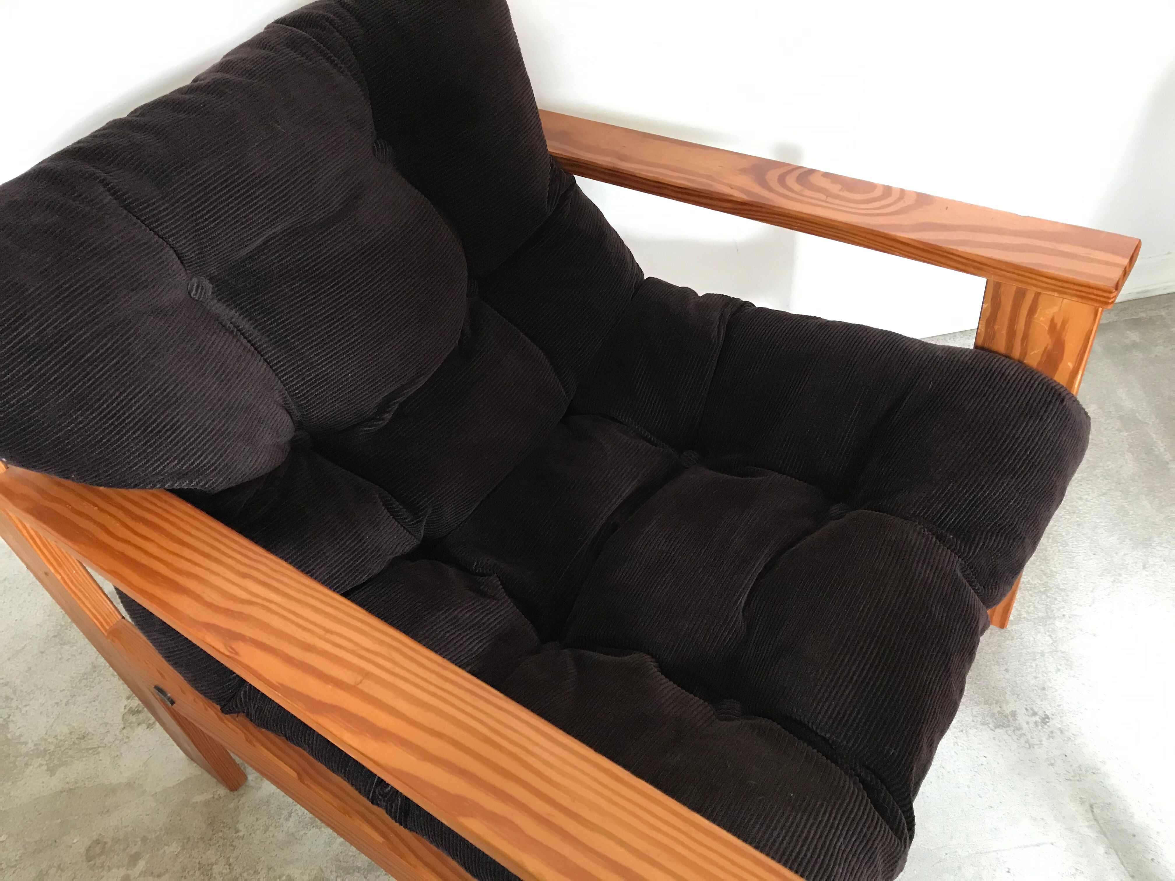 Pair of vintage armchairs 1980