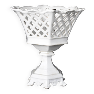 Paris porcelain basket cup