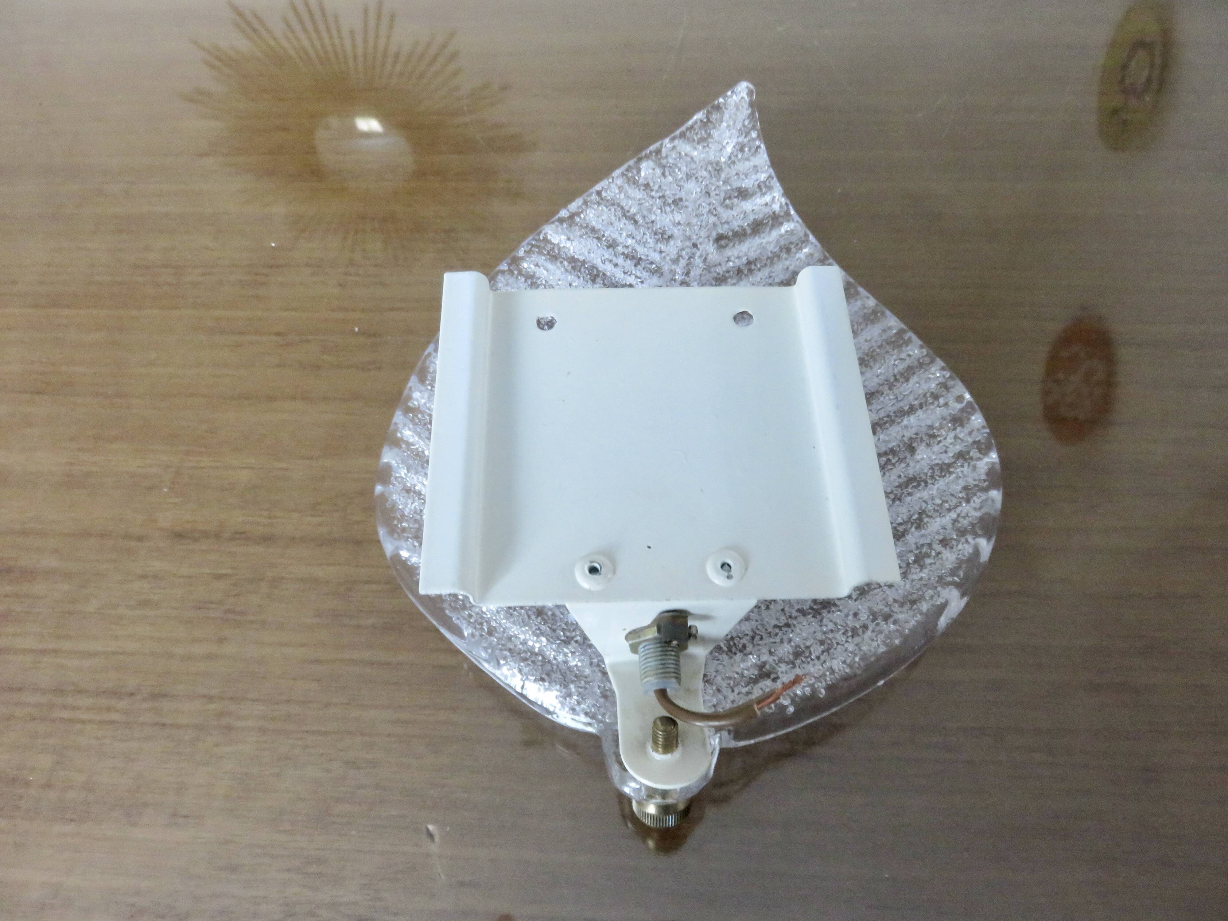 Barovier & Toso "leaf" wall lamp in Murano glass, 1970, vintage, Italy