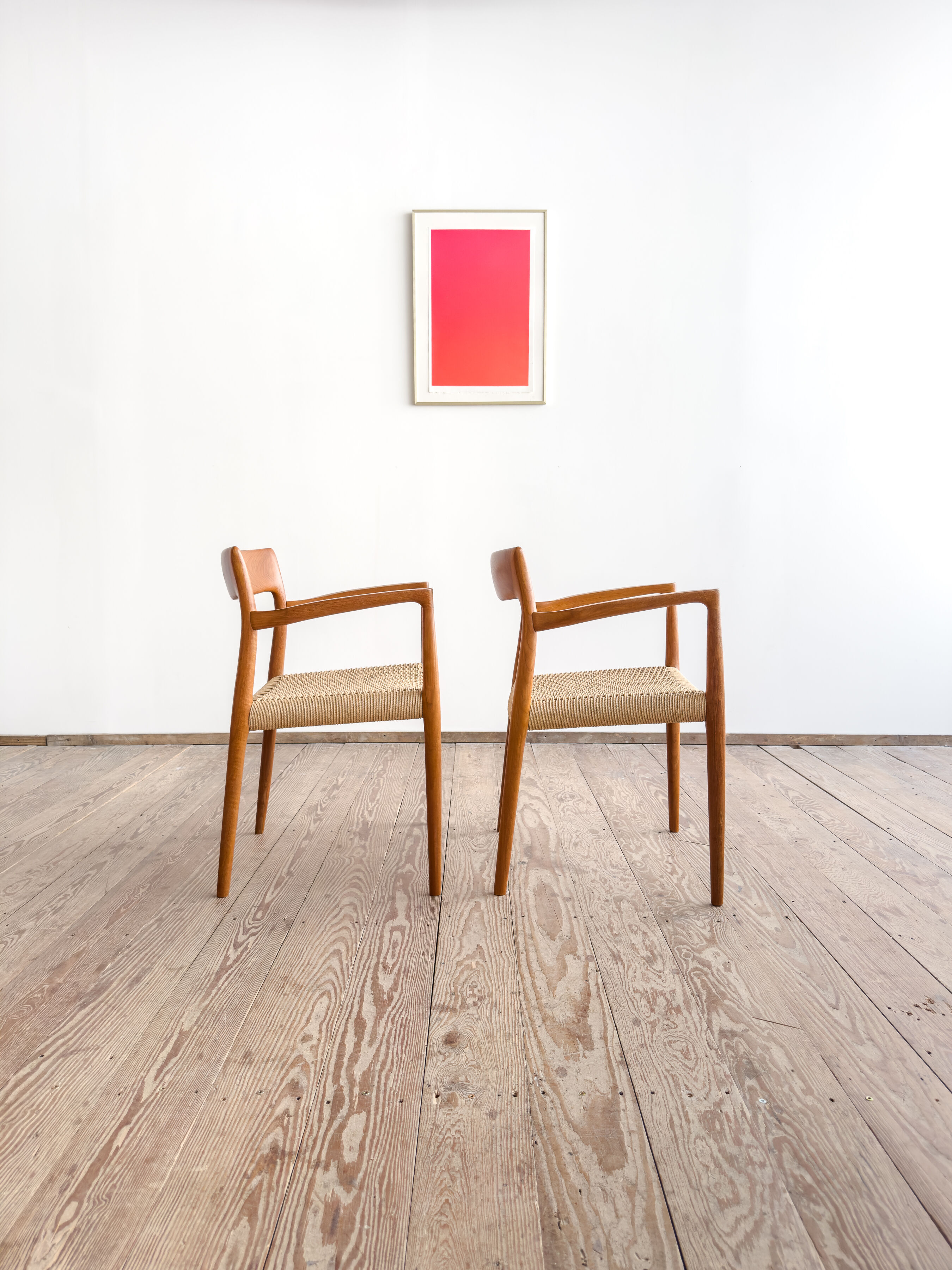 Paire de chaises de salle à manger modèle 57 par Niels O. Møller en teck