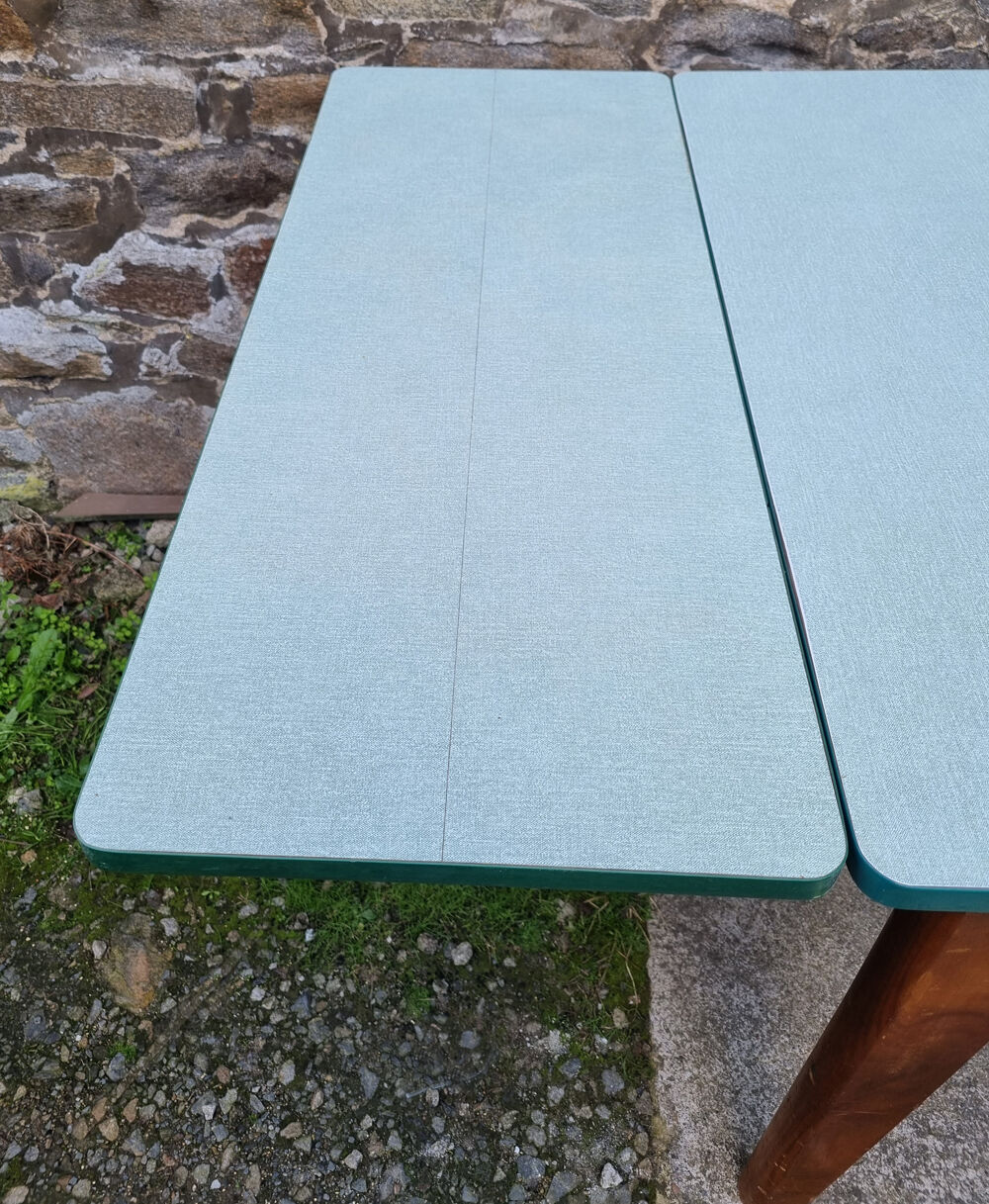 Green formica farmhouse table, vintage, 50s