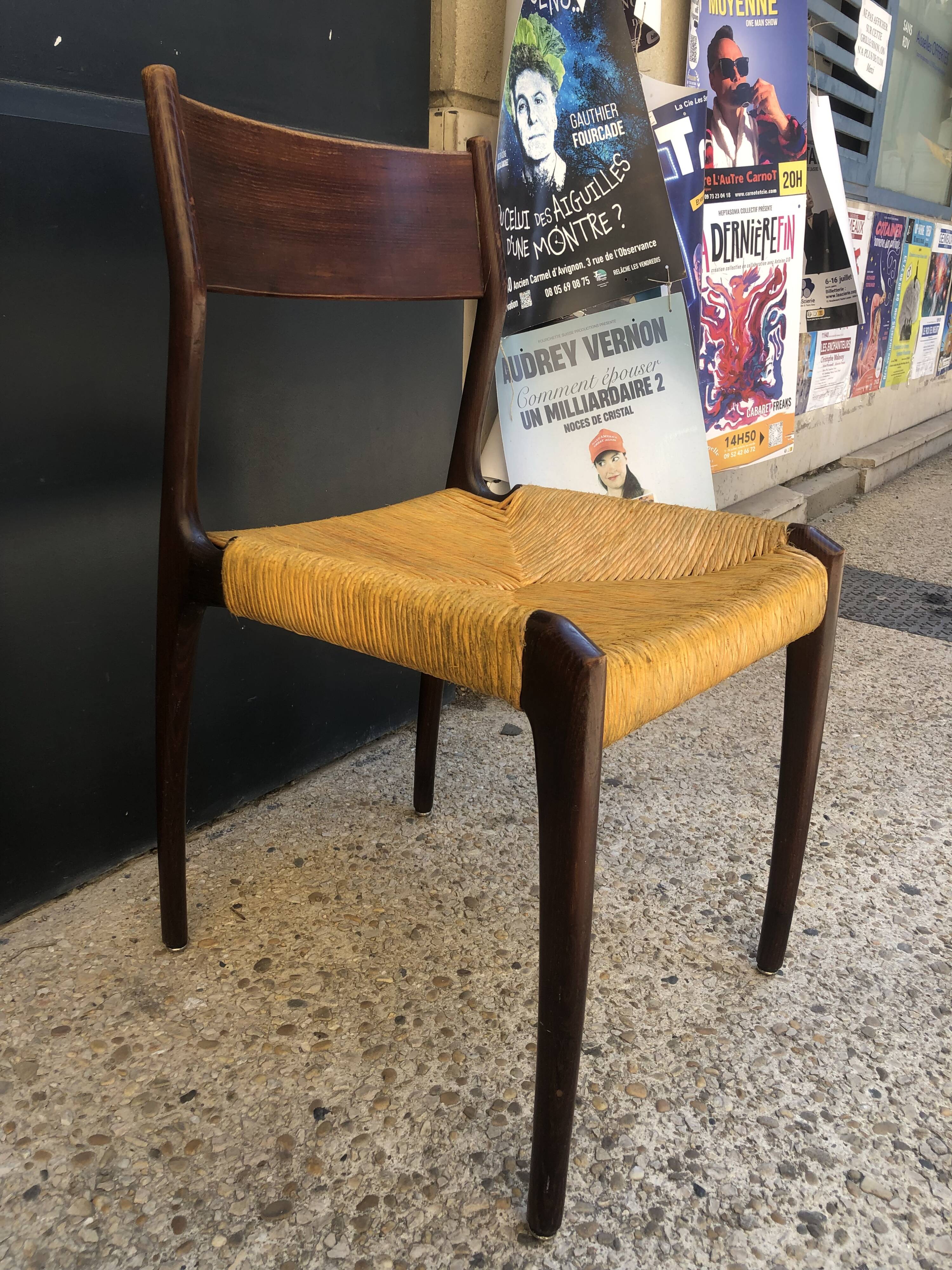 4 beautiful Scandinavian wood and straw chairs