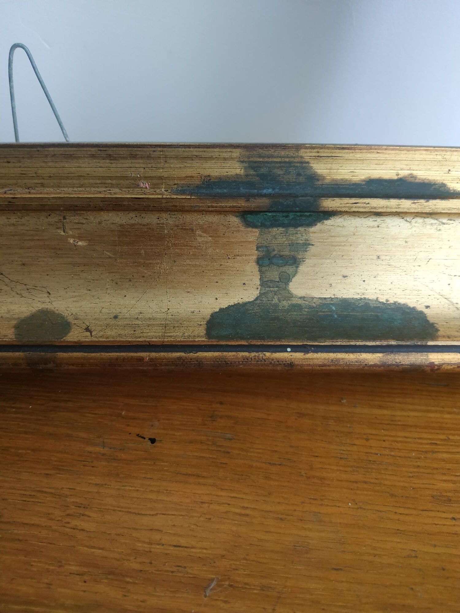 Cadre pour tableau en bois doré