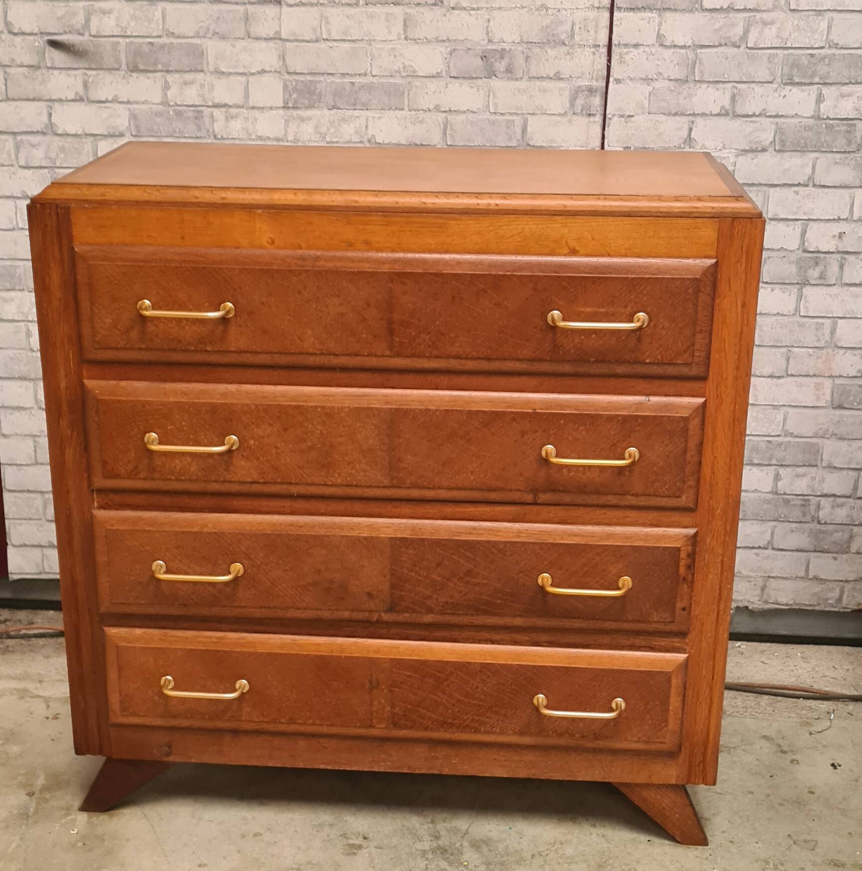 chest of drawers, chiffonier 1950 to 70, stained wood 85x87x55 very good condition