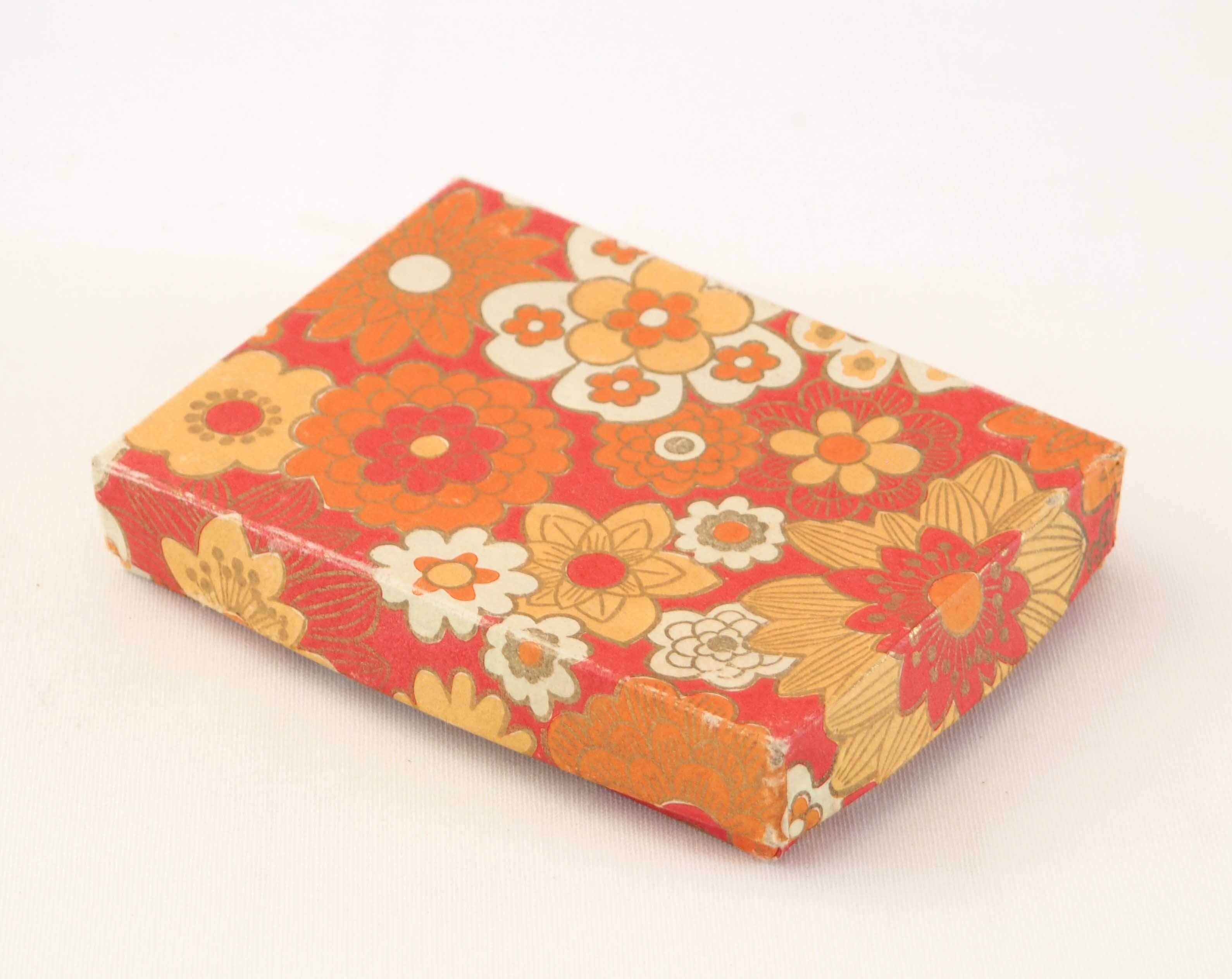 12 chrome metal knife holders