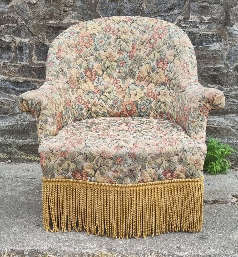 Toad armchair floral tapestry vintage 50s