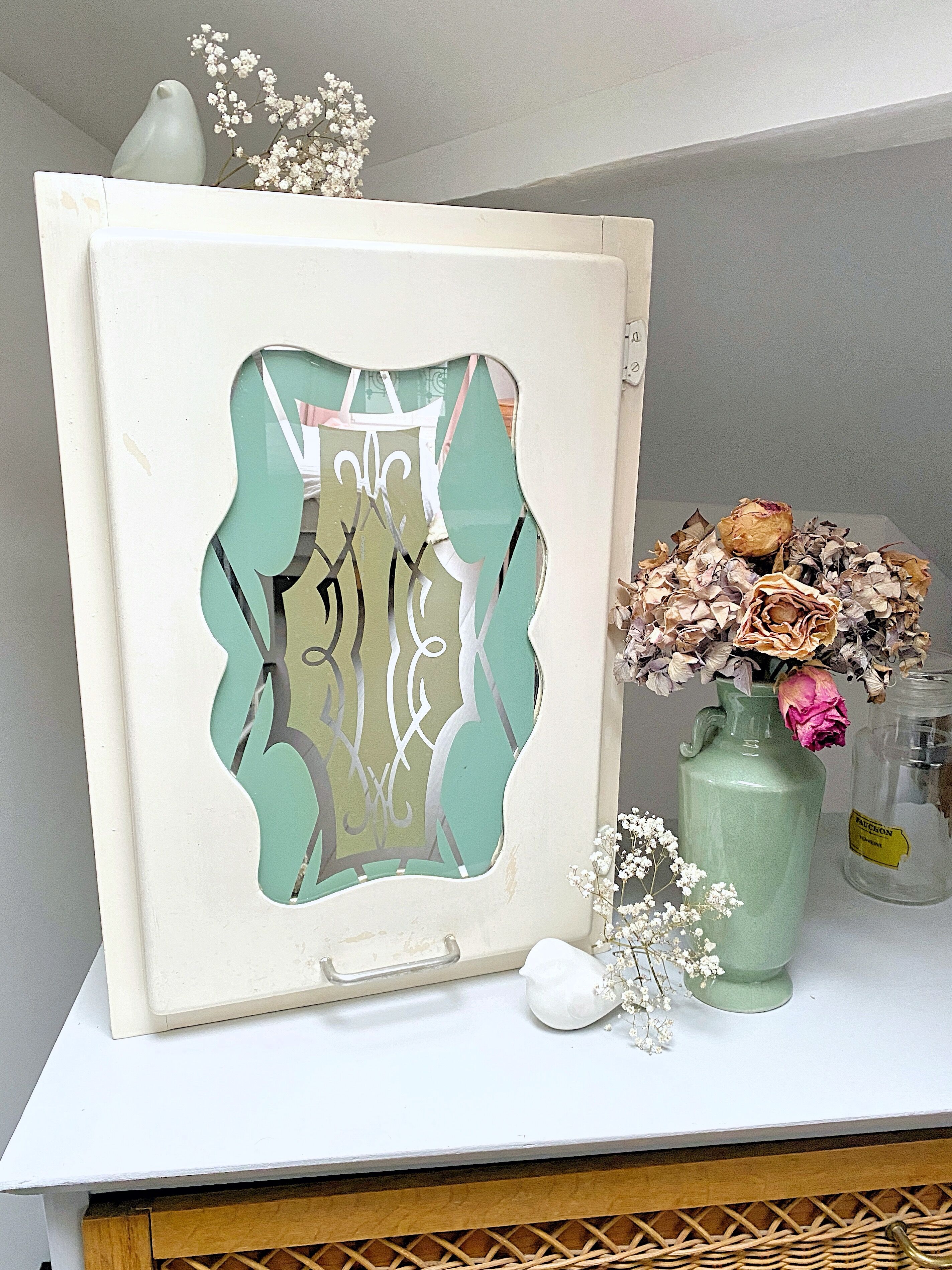 Art Deco mirror toilet cabinet